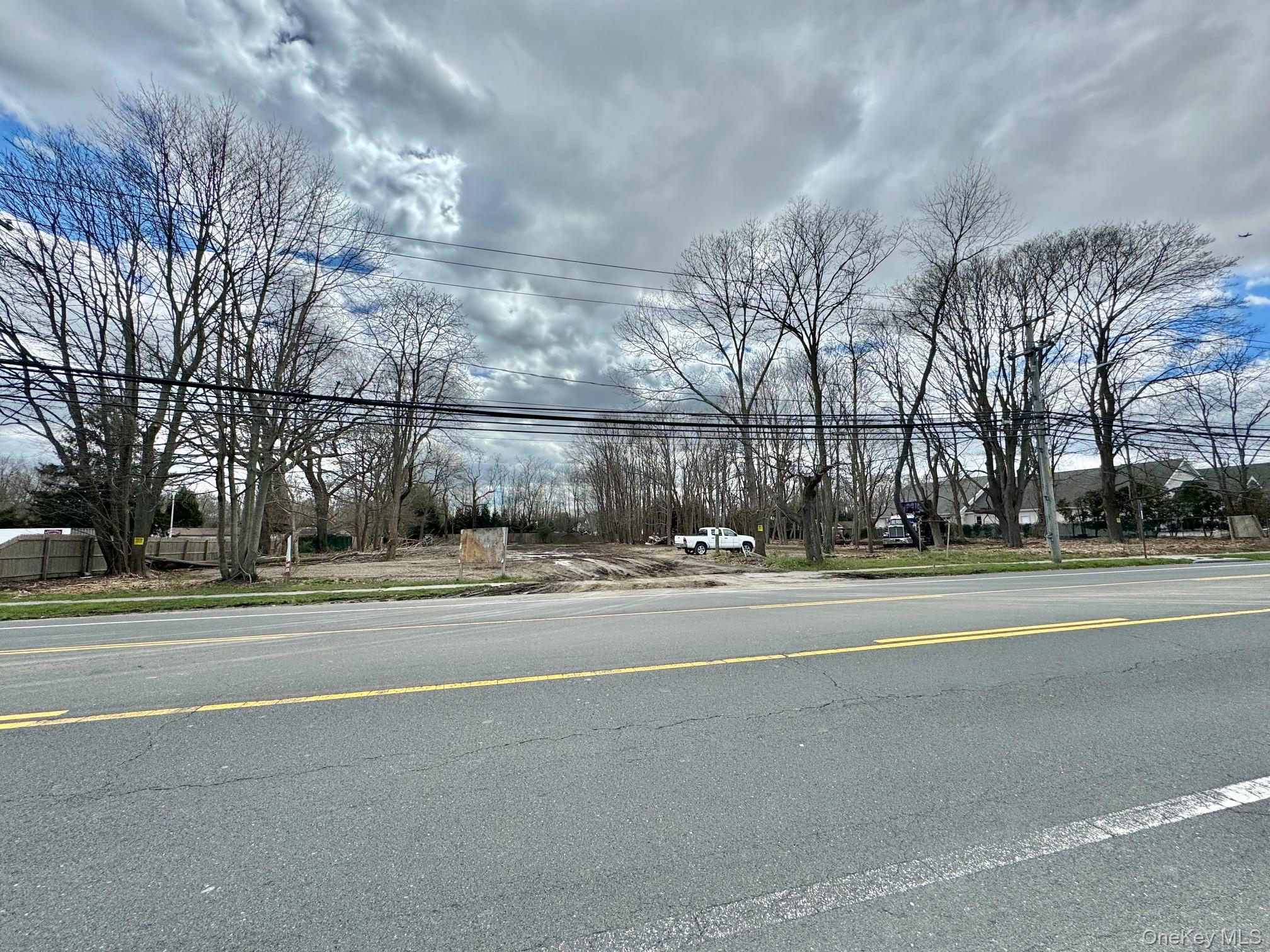 210-230 Montauk Highway Property Photo 12