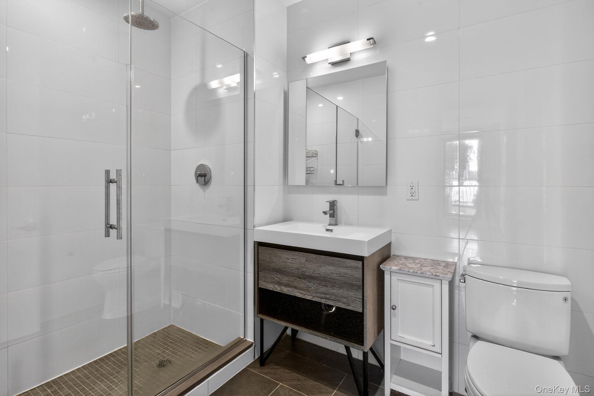 225 E 138th Street Ph2 Property Photo 11
