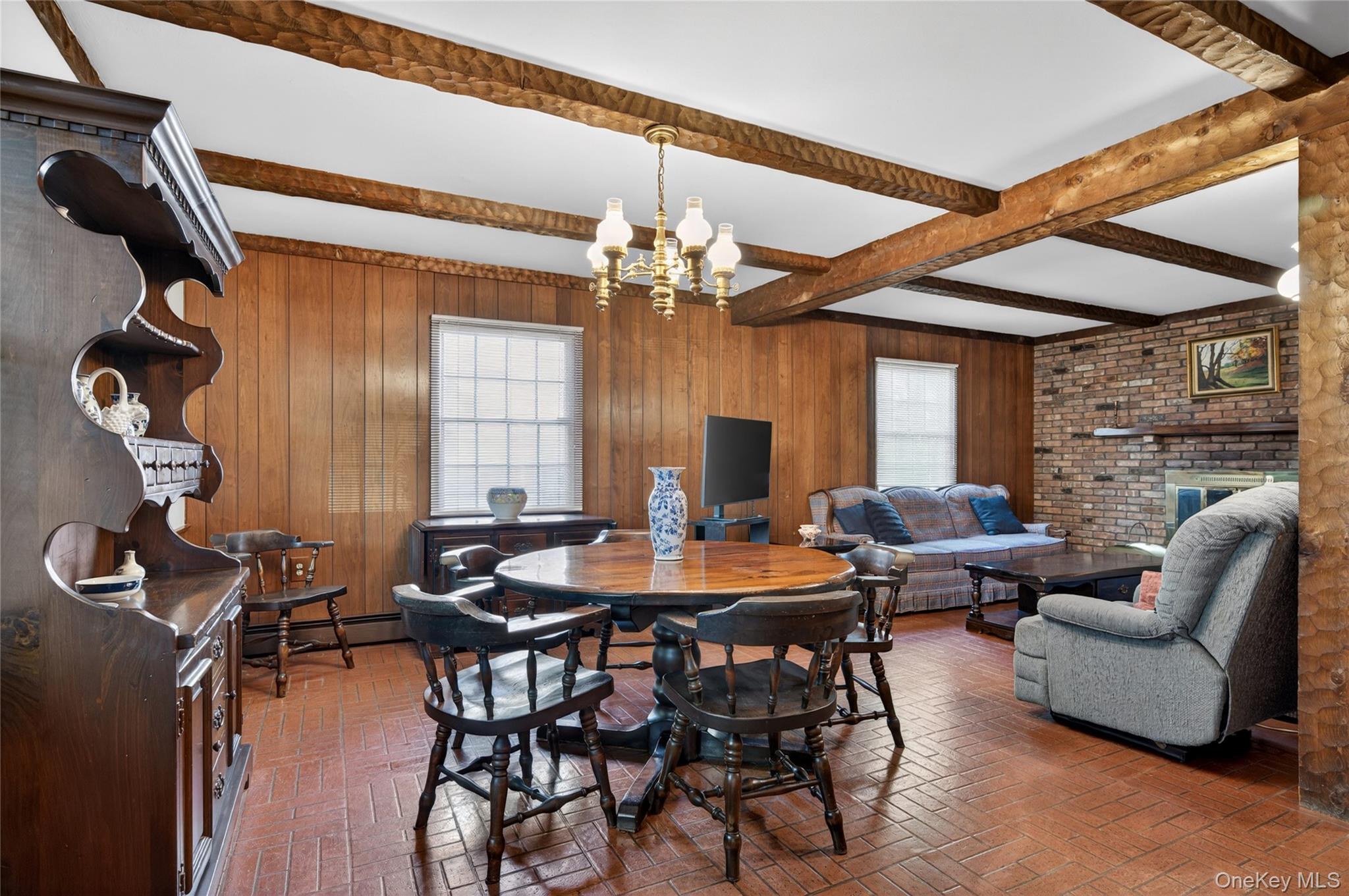 261 Wright Avenue Property Photo 6