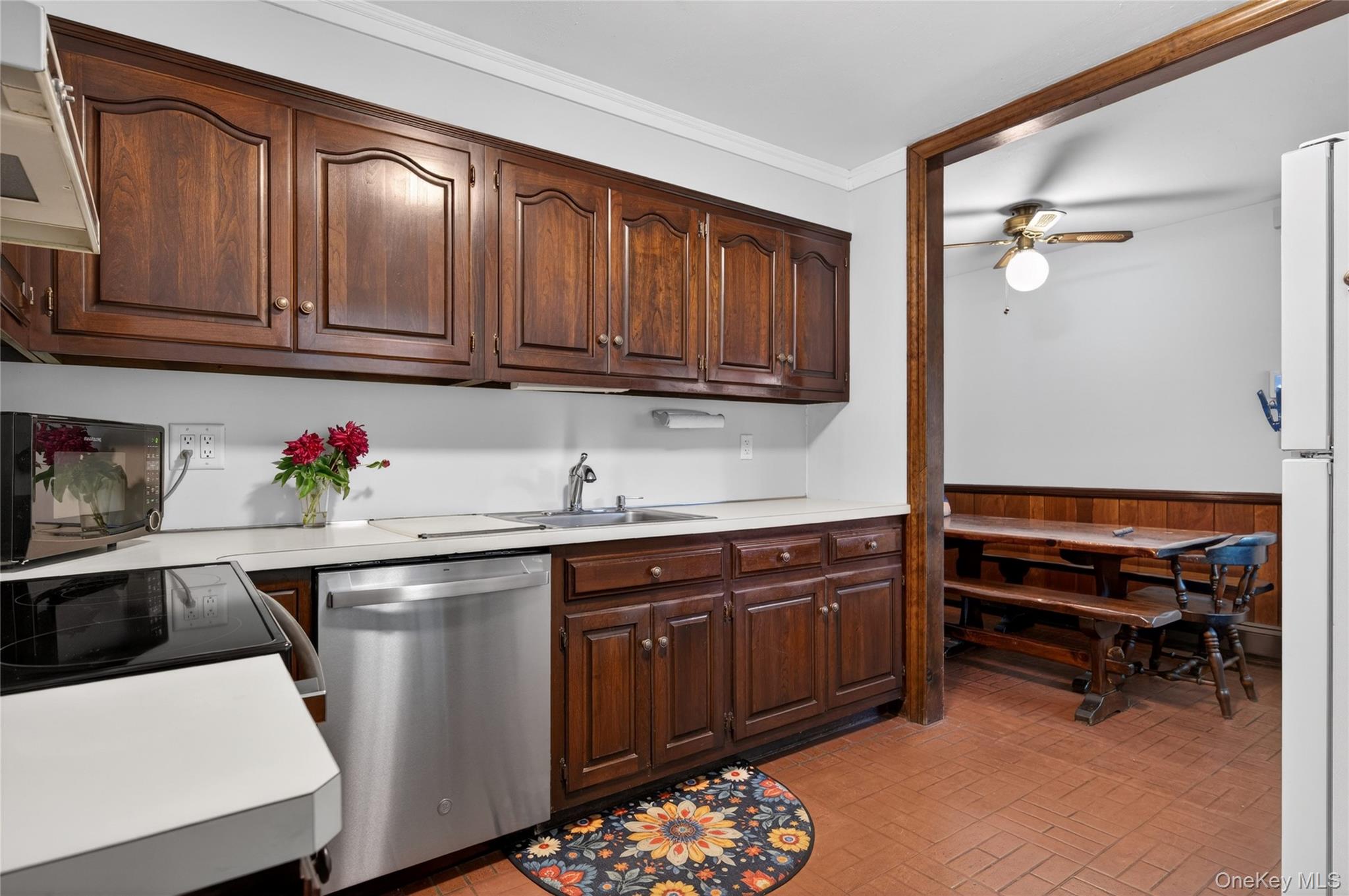 261 Wright Avenue Property Photo 10