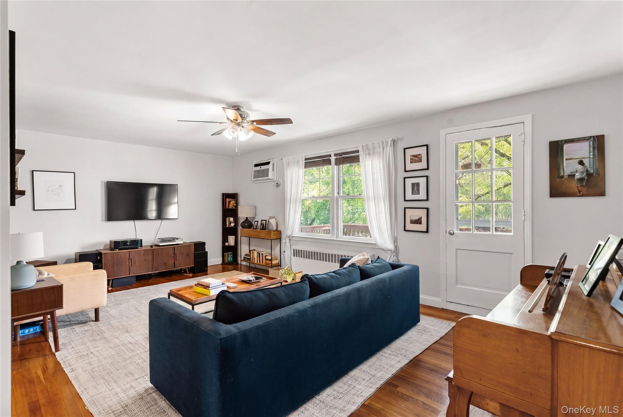 100 Cedar Street B34 Property Photo 4