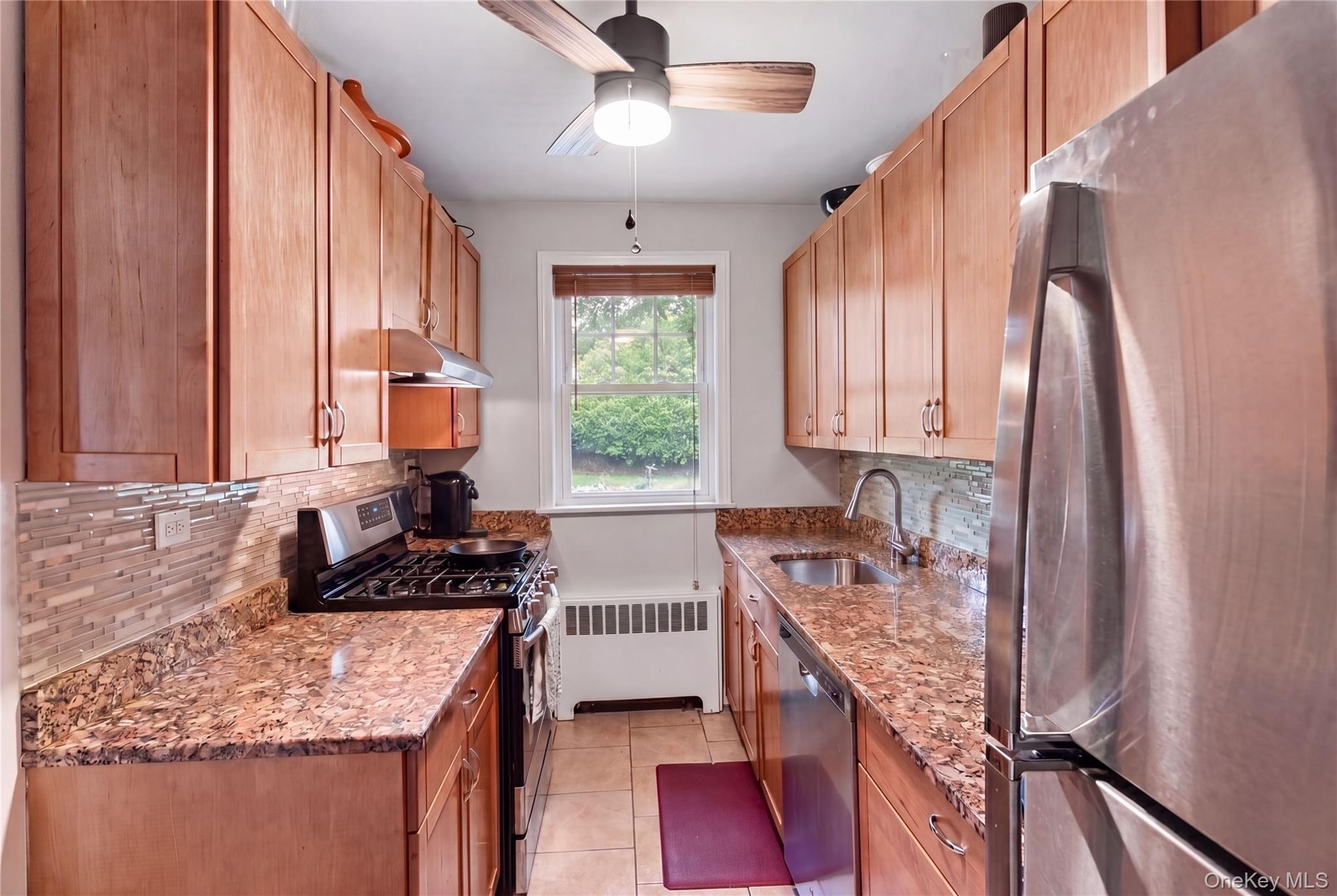 100 Cedar Street B34 Property Photo 8