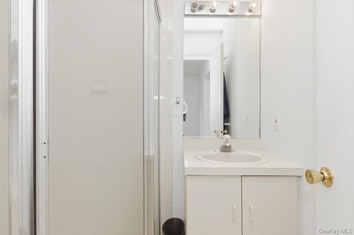22 Spinnaker Lane Property Photo 10