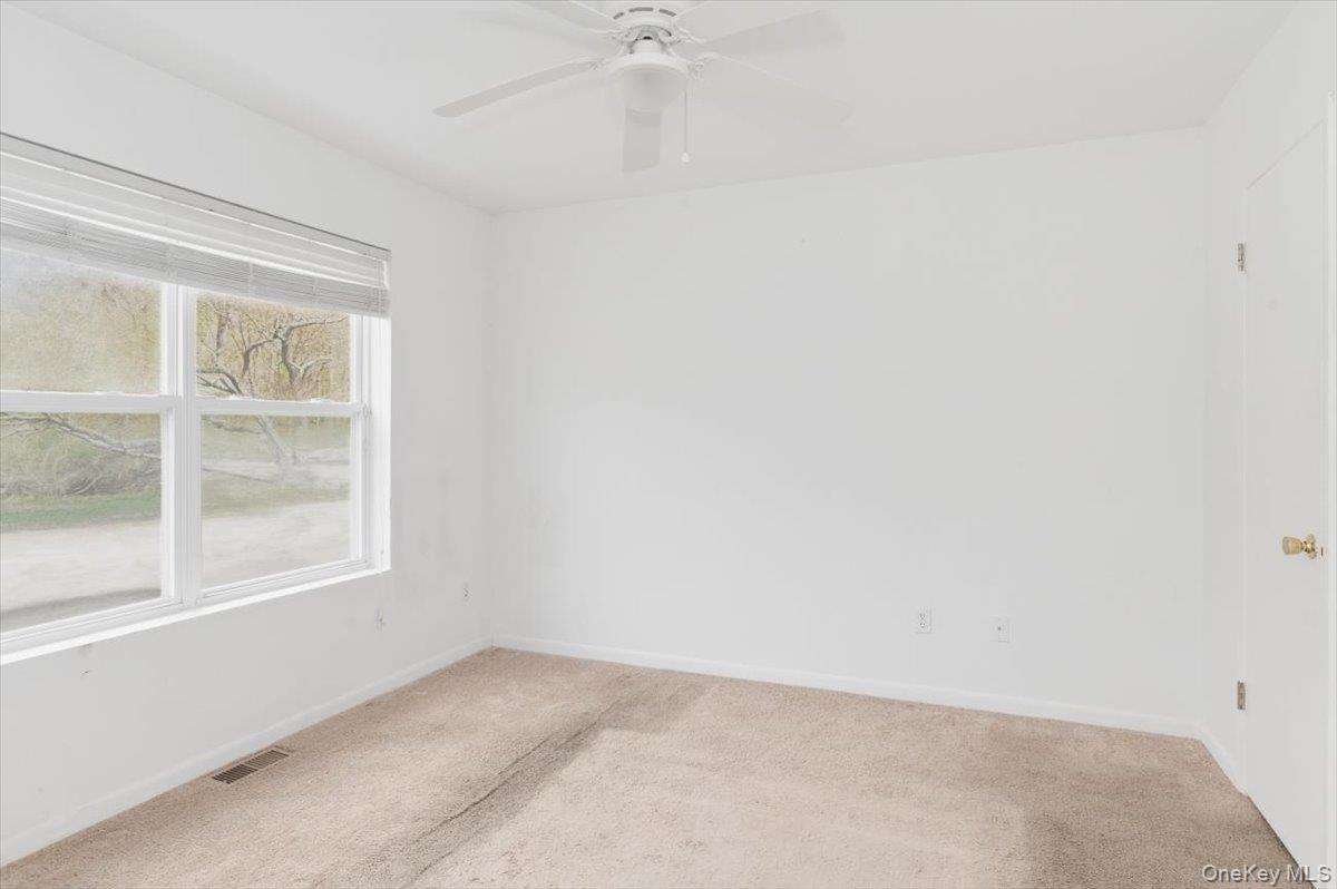 22 Spinnaker Lane Property Photo 11