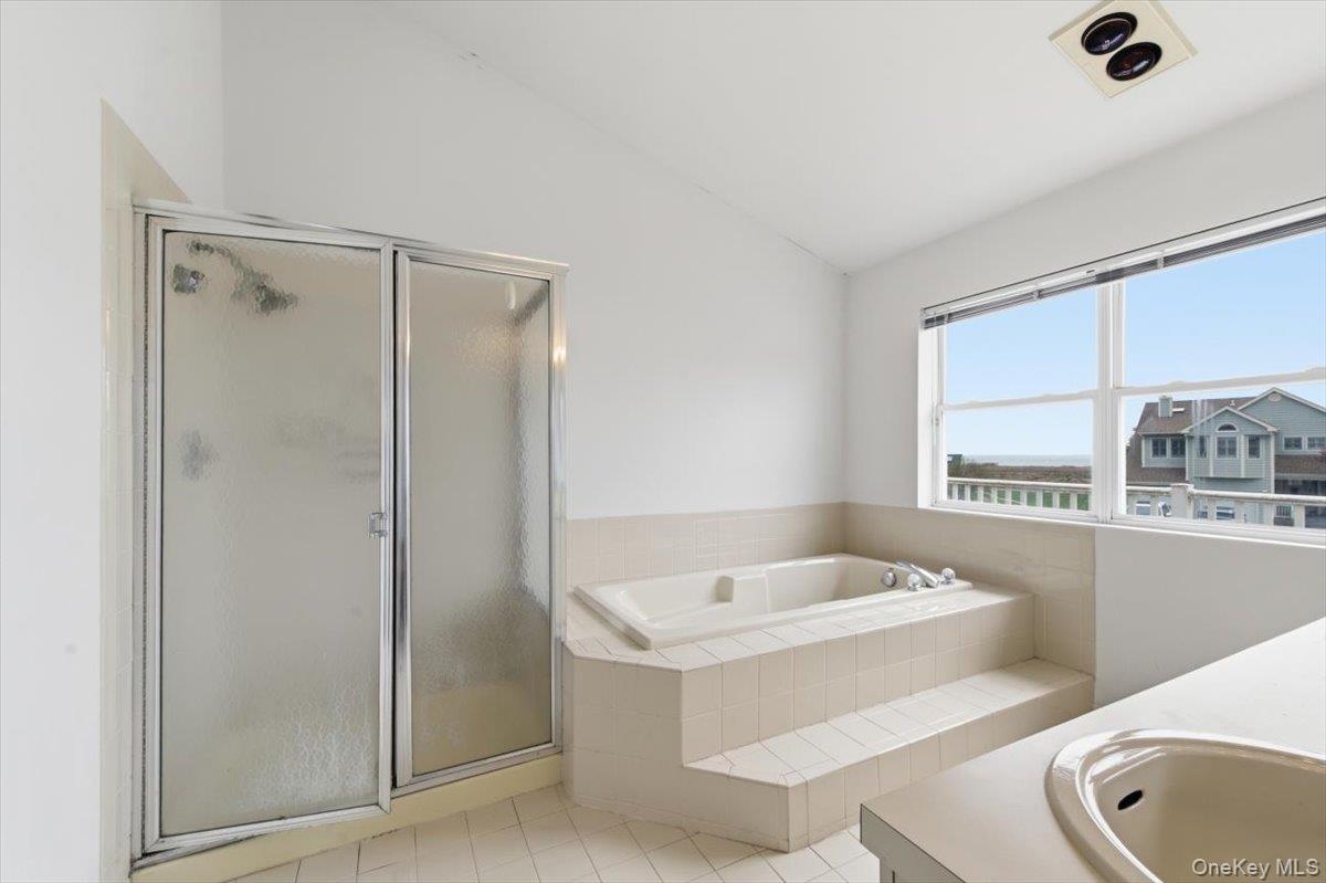 22 Spinnaker Lane Property Photo 17