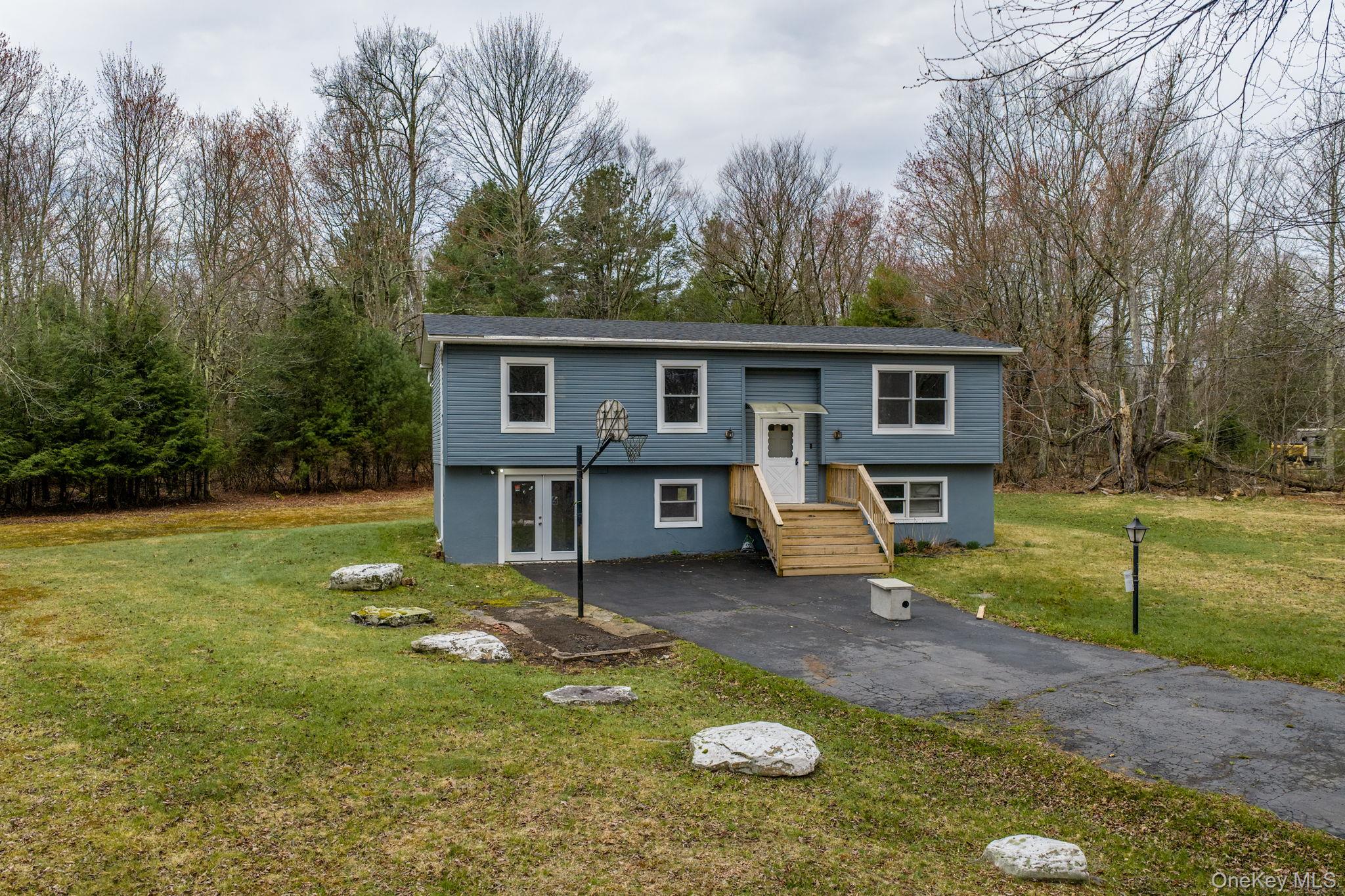 39 Dingle Daisy Road Property Photo 1