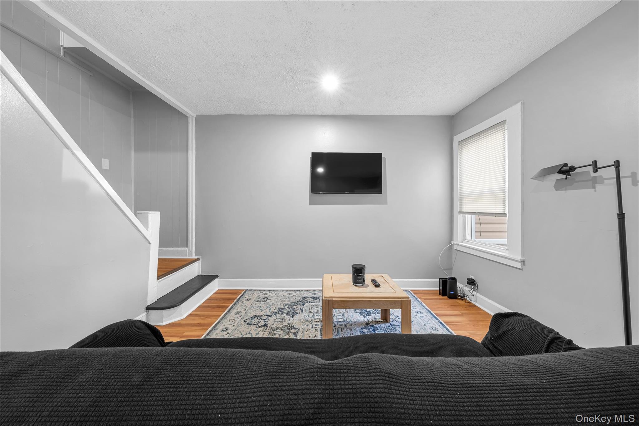 11819 153rd Street Property Photo 4