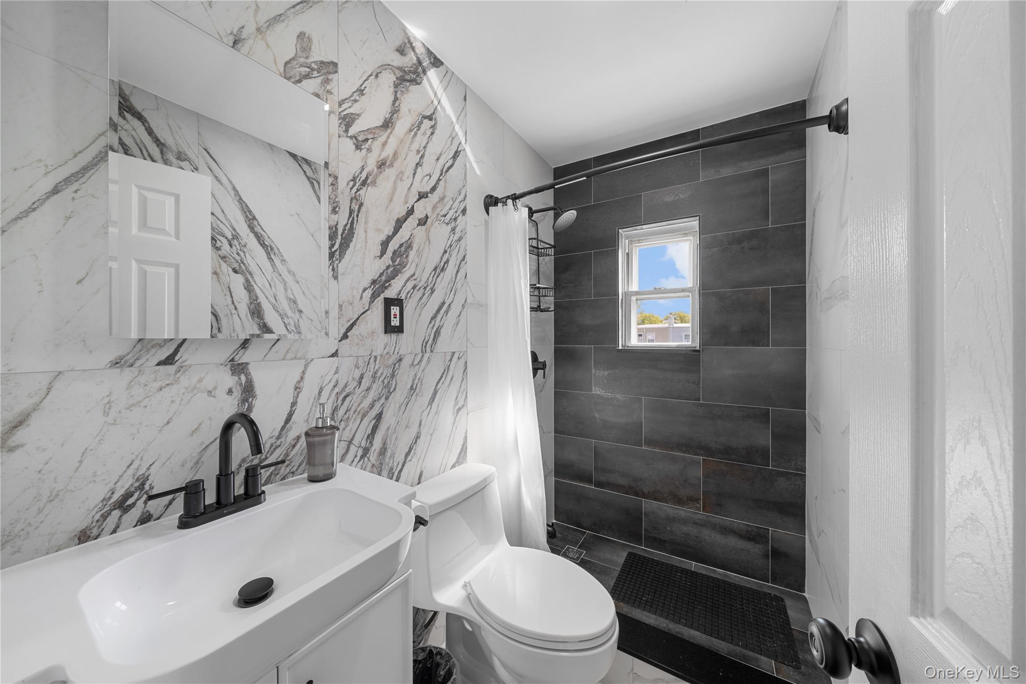 11819 153rd Street Property Photo 8