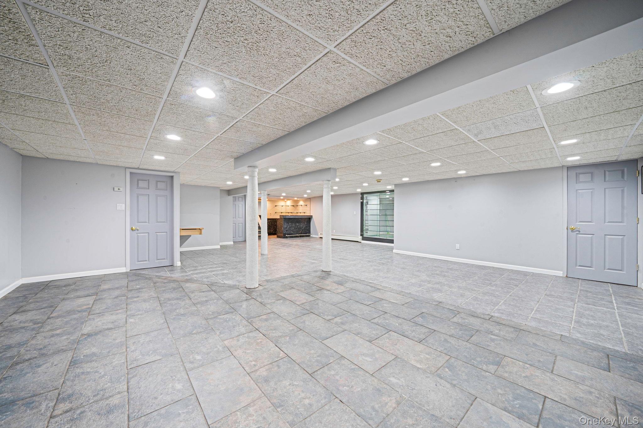 14 Penn Drive Property Photo 25
