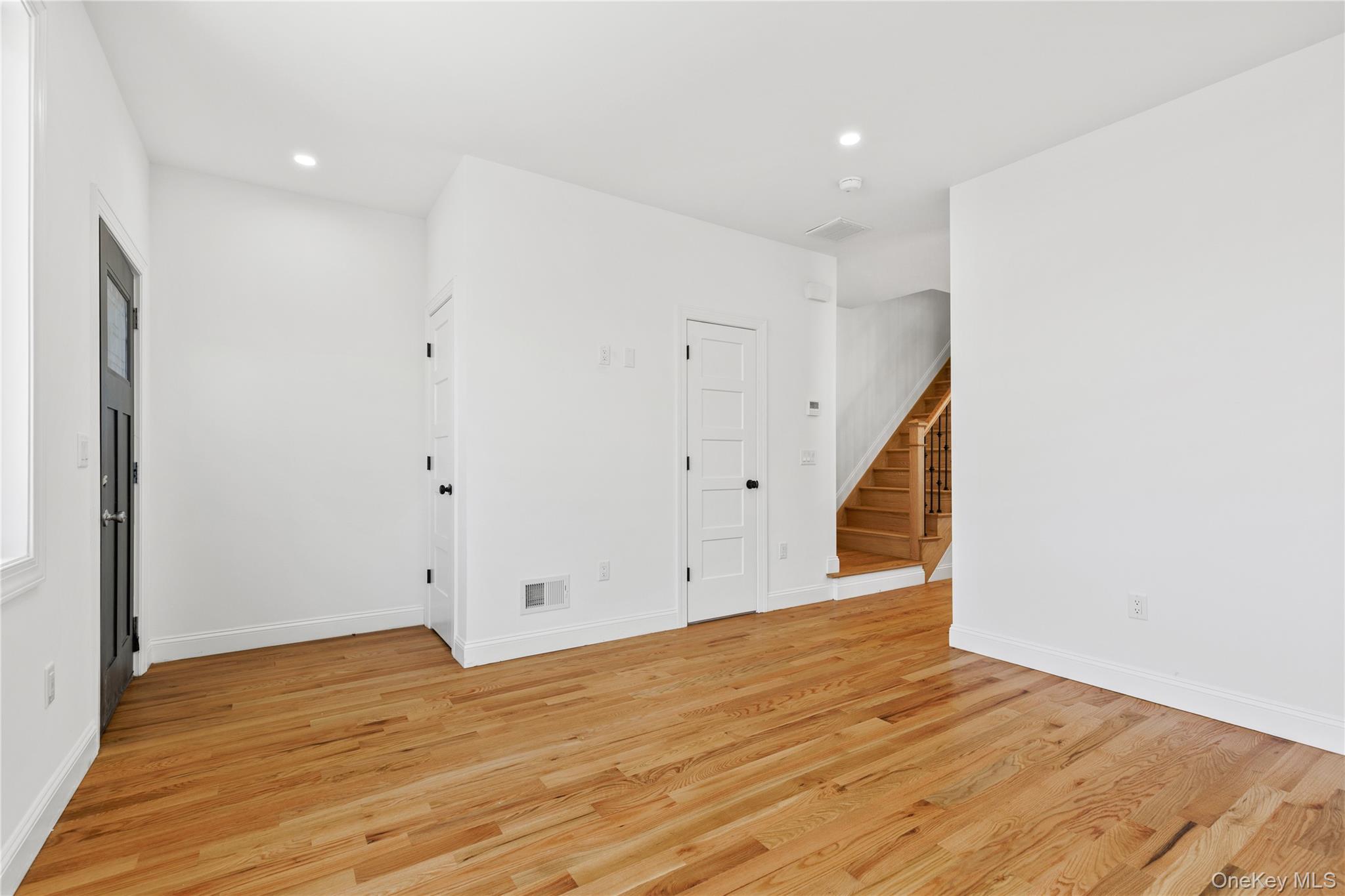 1014 Annadale Road Property Photo 7