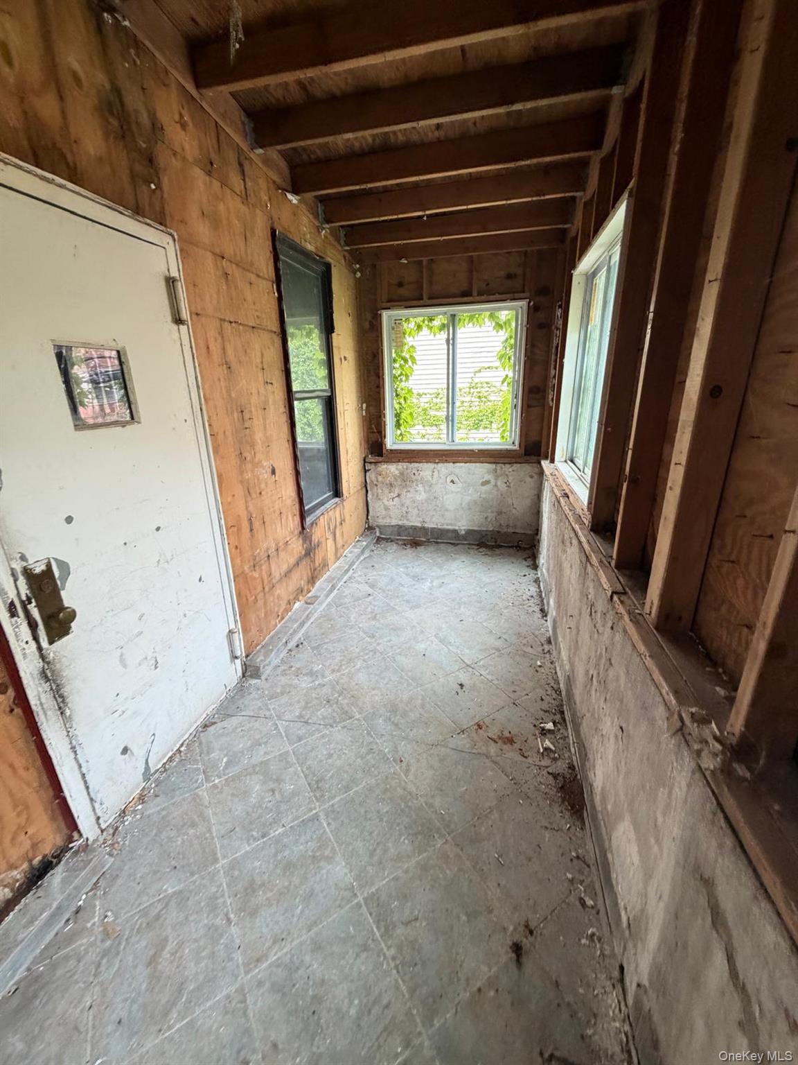 1375 Prospect Avenue Property Photo 8