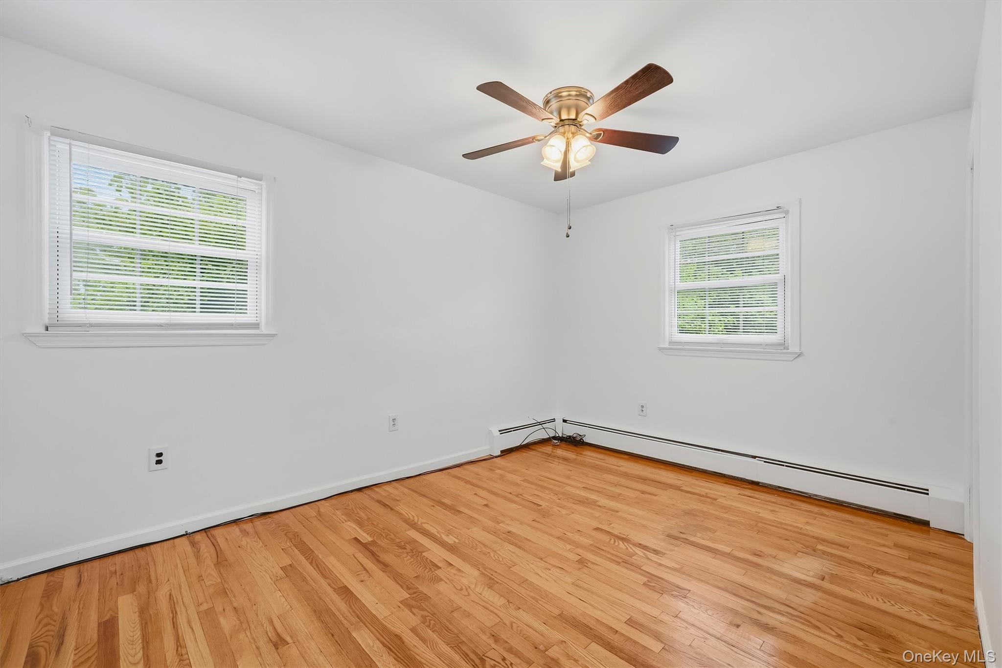 32 Clintonwood Drive Property Photo 16