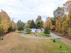 11 Miller Lane Property Photo 5