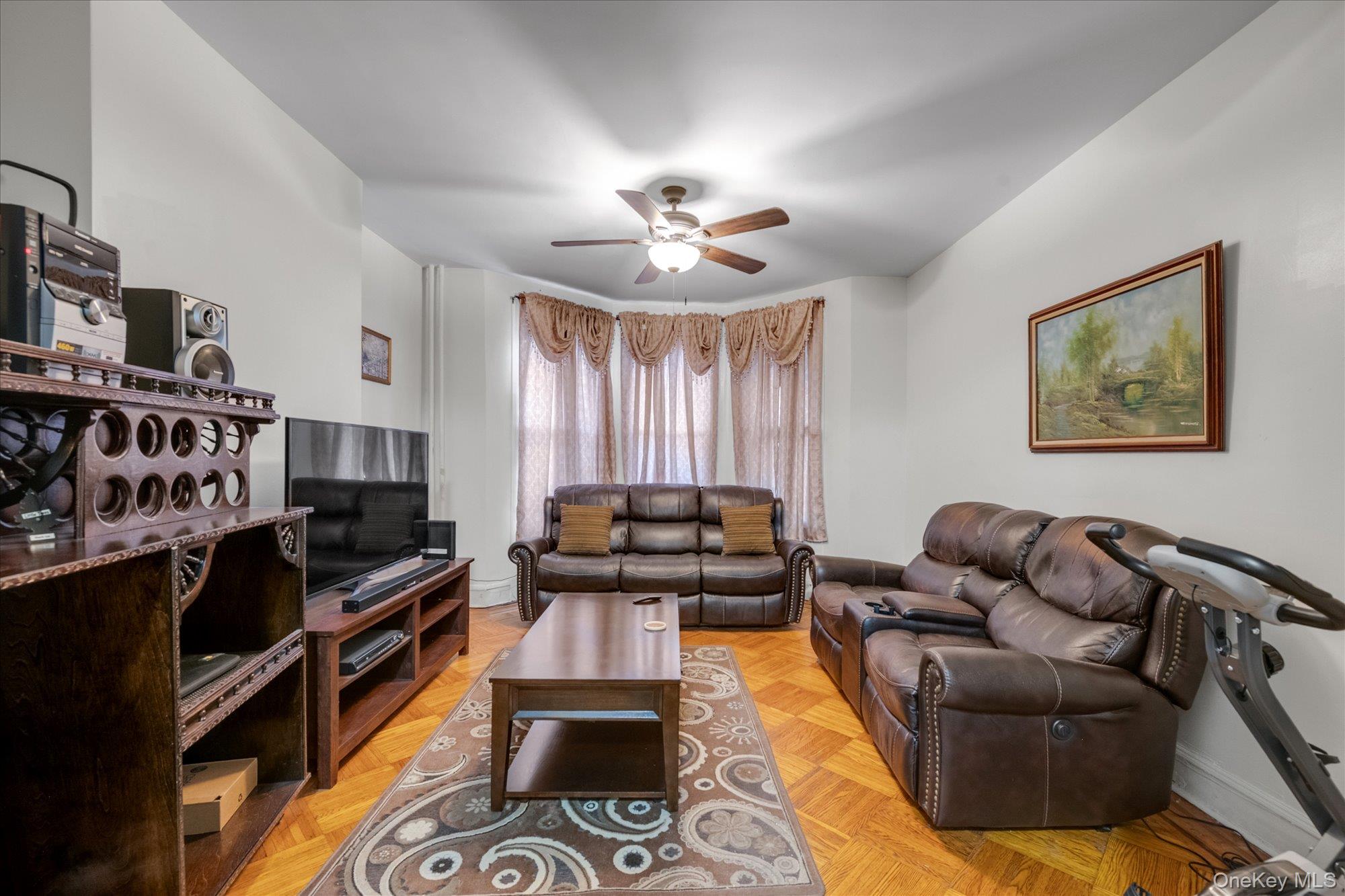 80 Van Siclen Avenue Property Photo 12