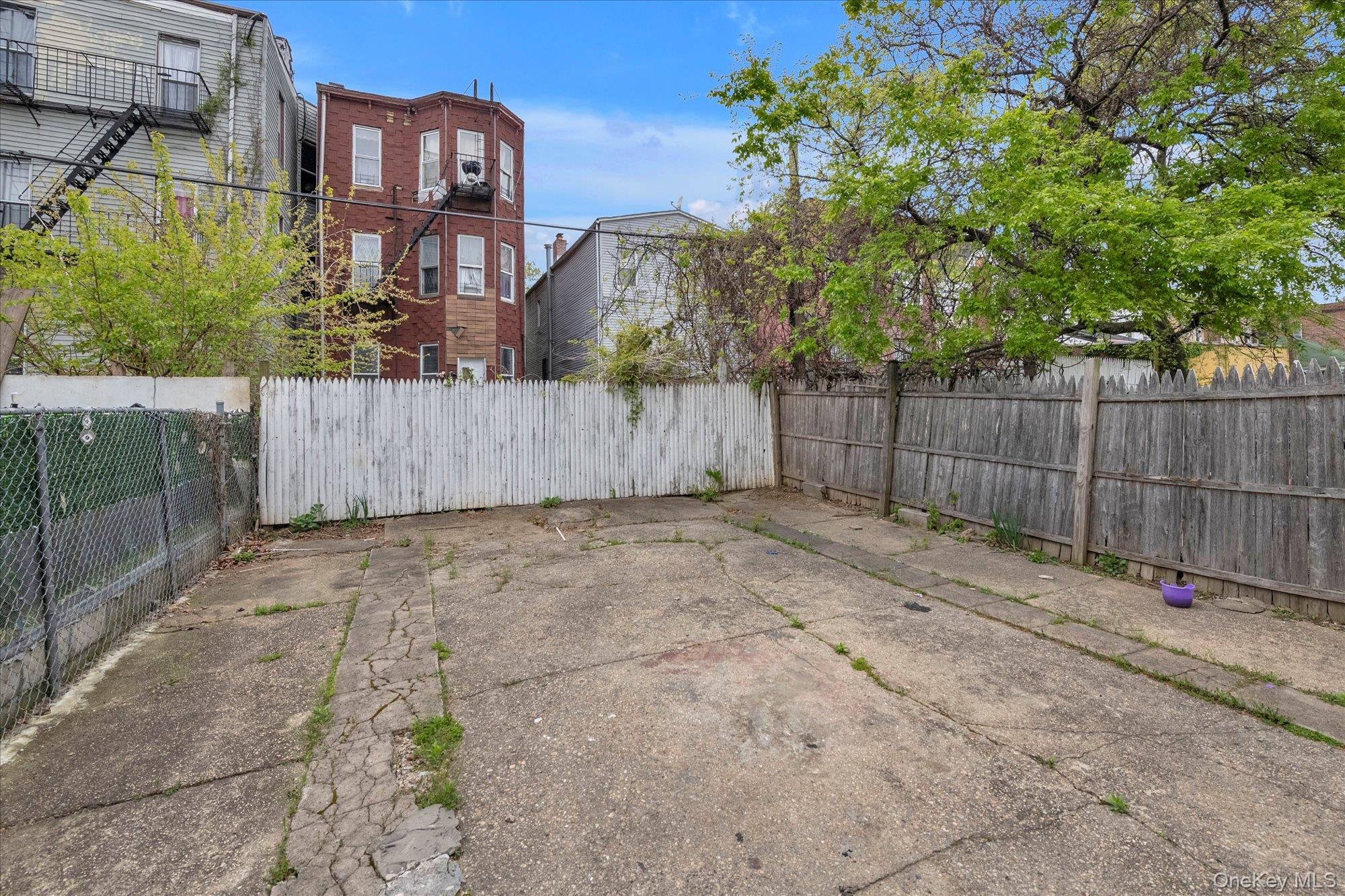 80 Van Siclen Avenue Property Photo 19