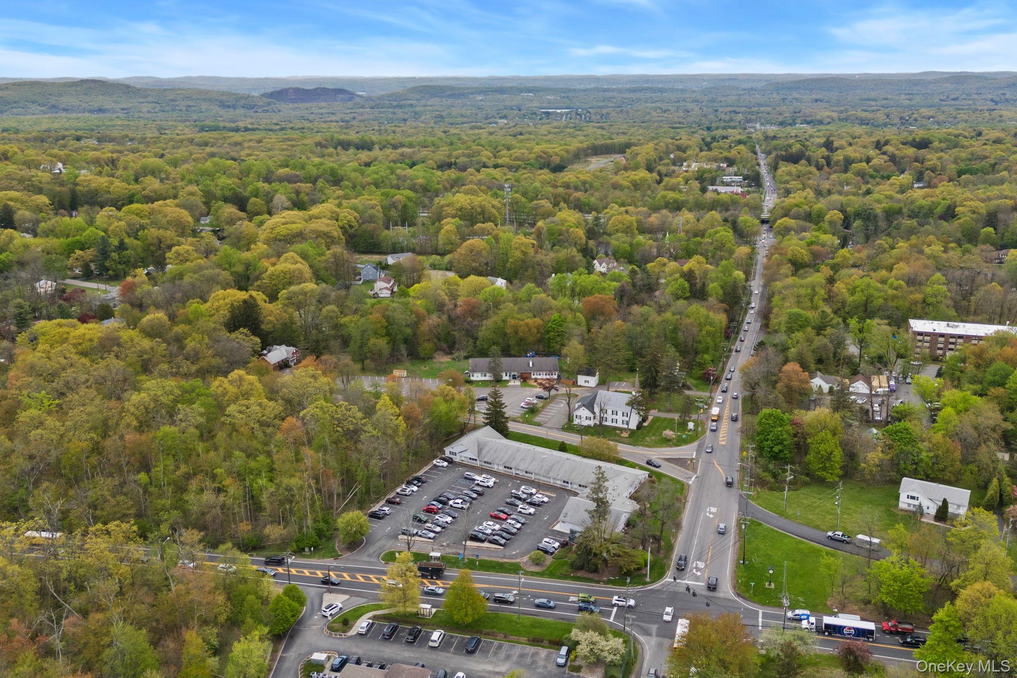 500 New Hempstead Road Property Photo 19