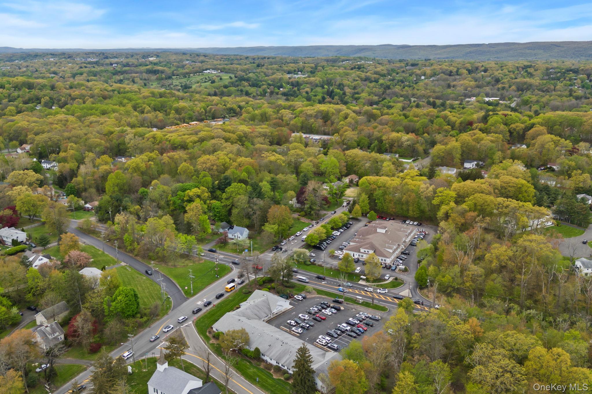 500 New Hempstead Road Property Photo 21