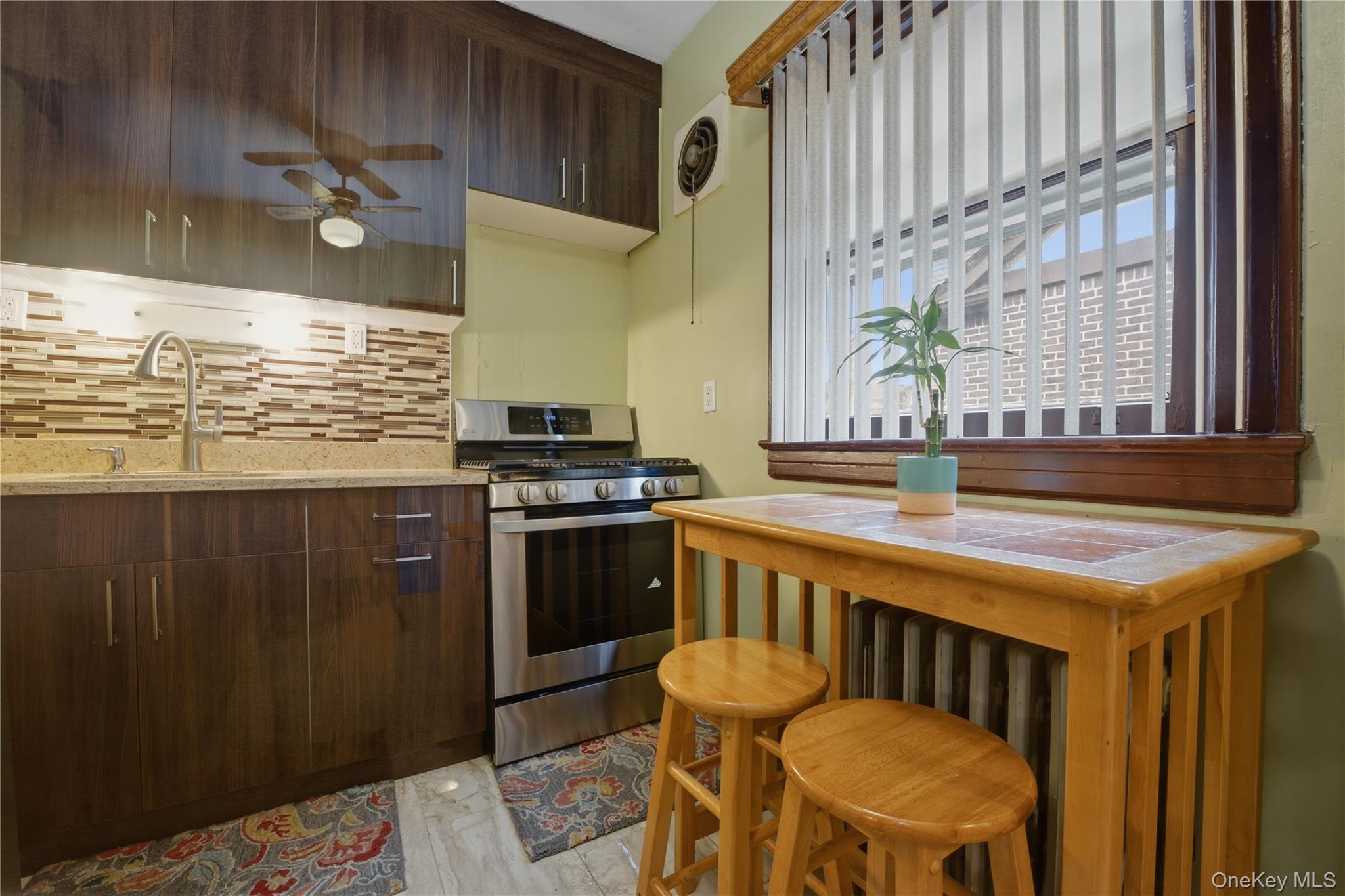 969 Gabriel Avenue Property Photo 14