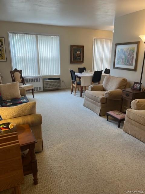 4727 Little Neck Parkway 4g Property Photo 1