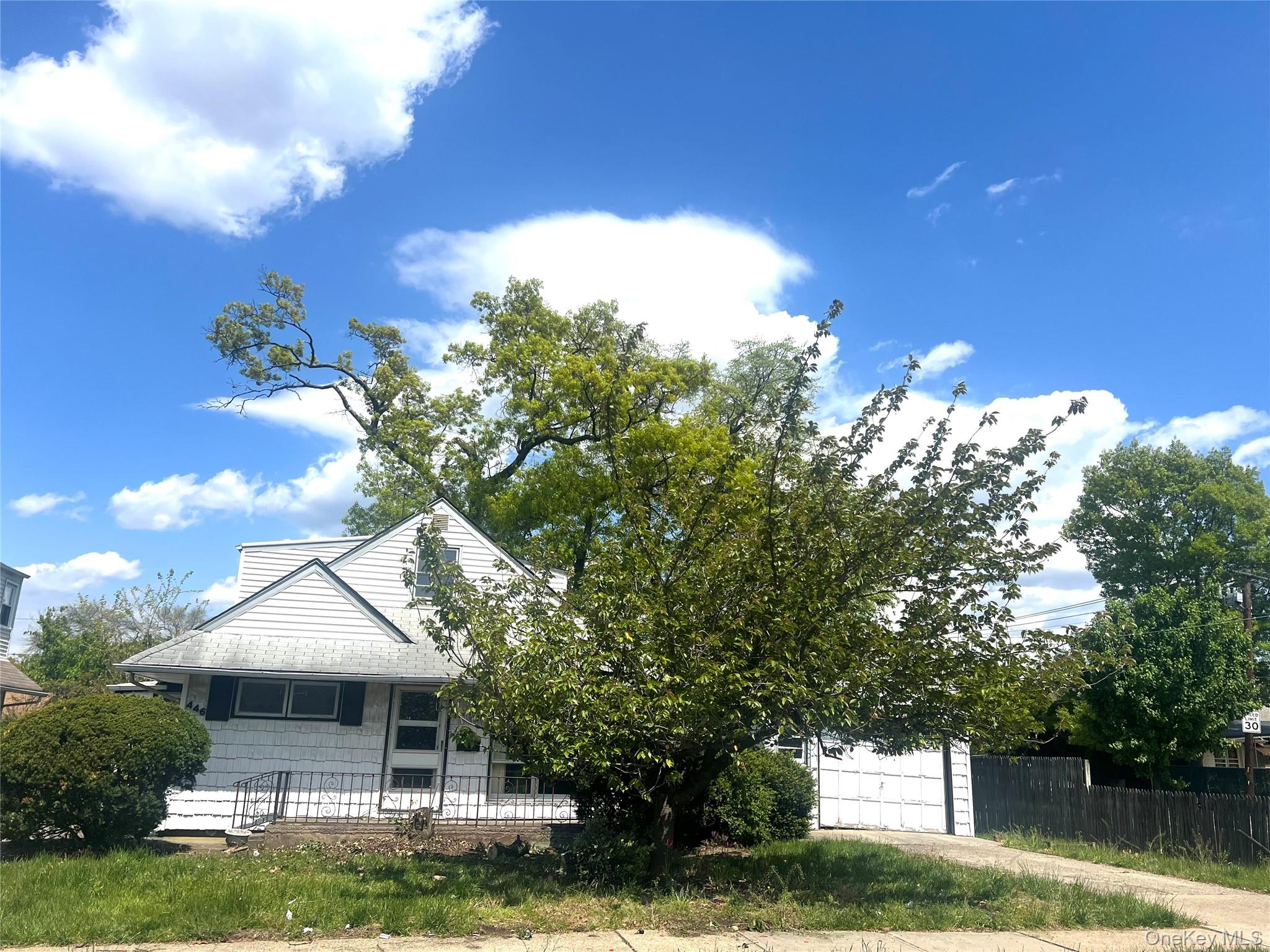 446 Howard Avenue Property Photo 1