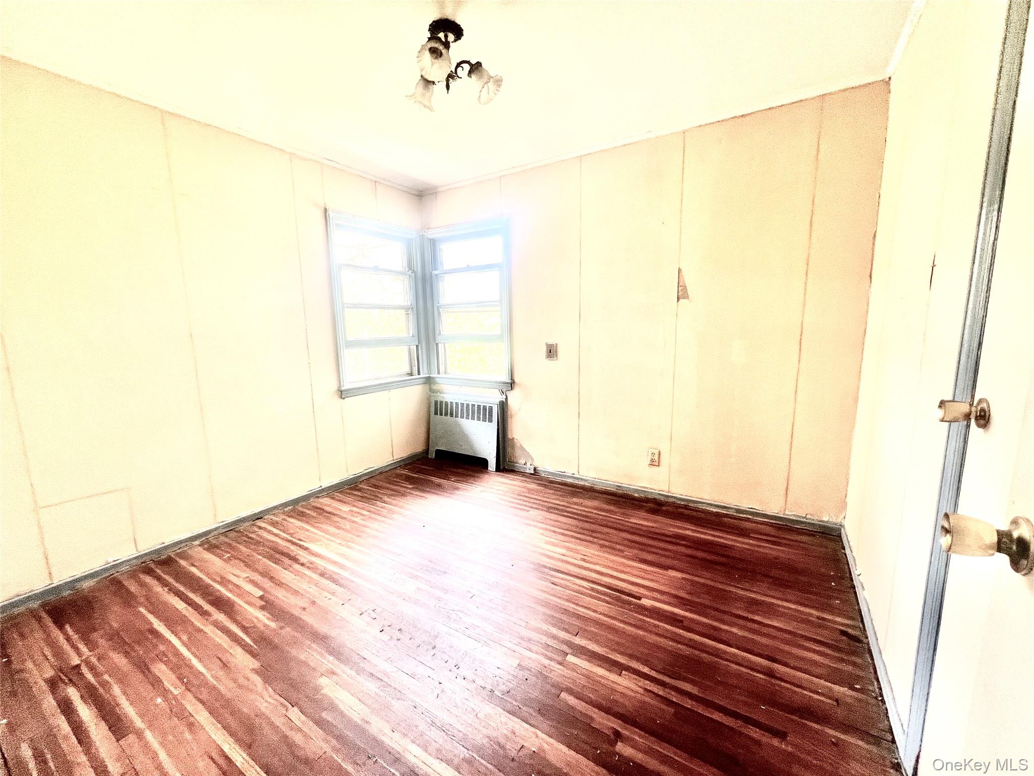446 Howard Avenue Property Photo 8