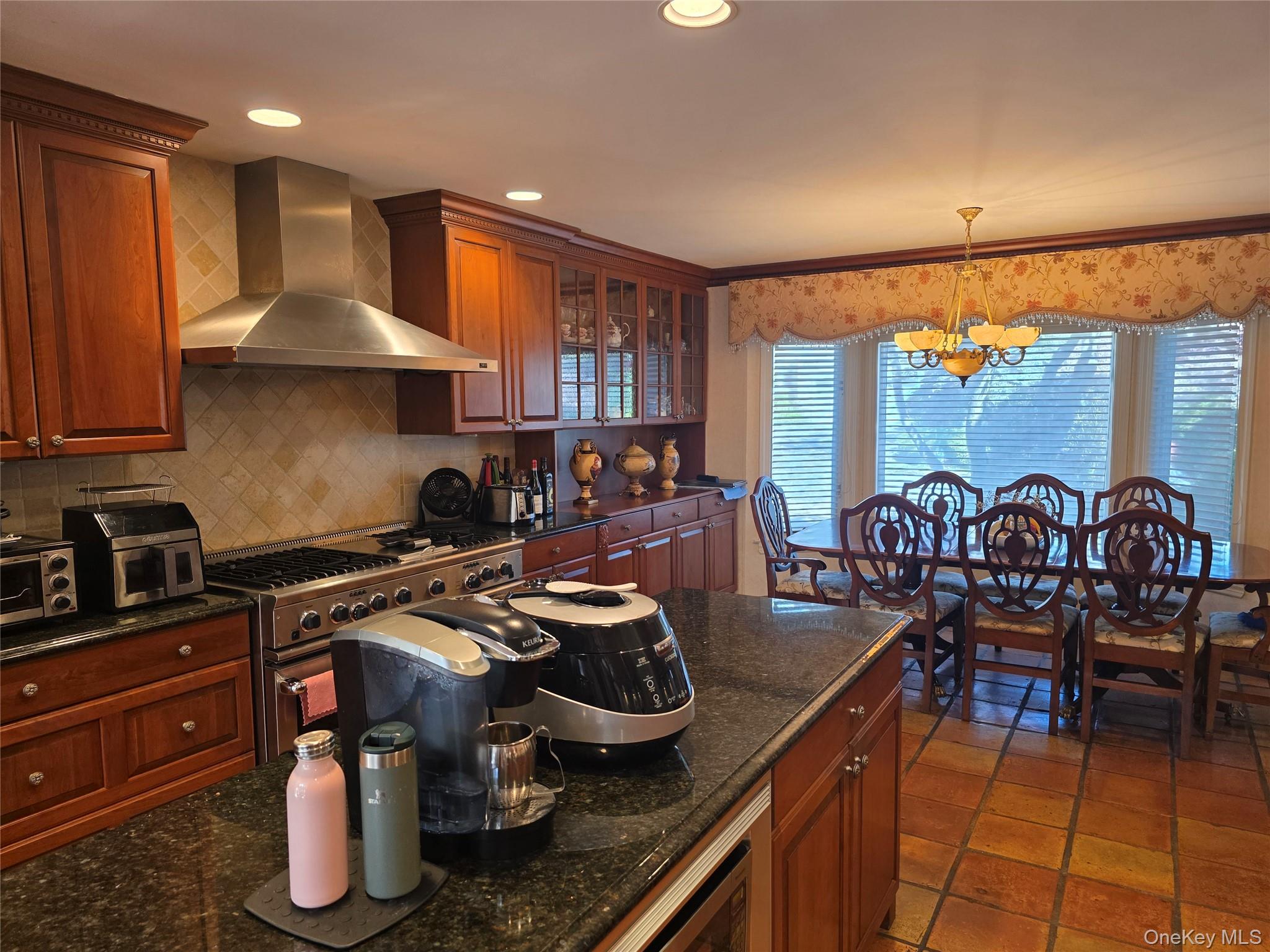 78 Woods Drive Property Photo 12