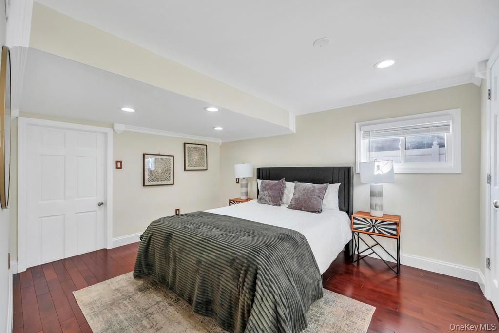 16 Phipps Lane Property Photo 14