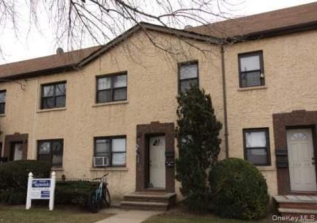 25610 Hillside Avenue 1st Floor Property Photo 1