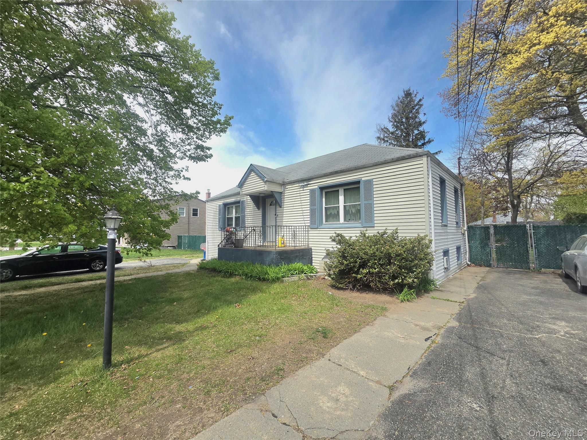 345 Boulder Street Property Photo 1
