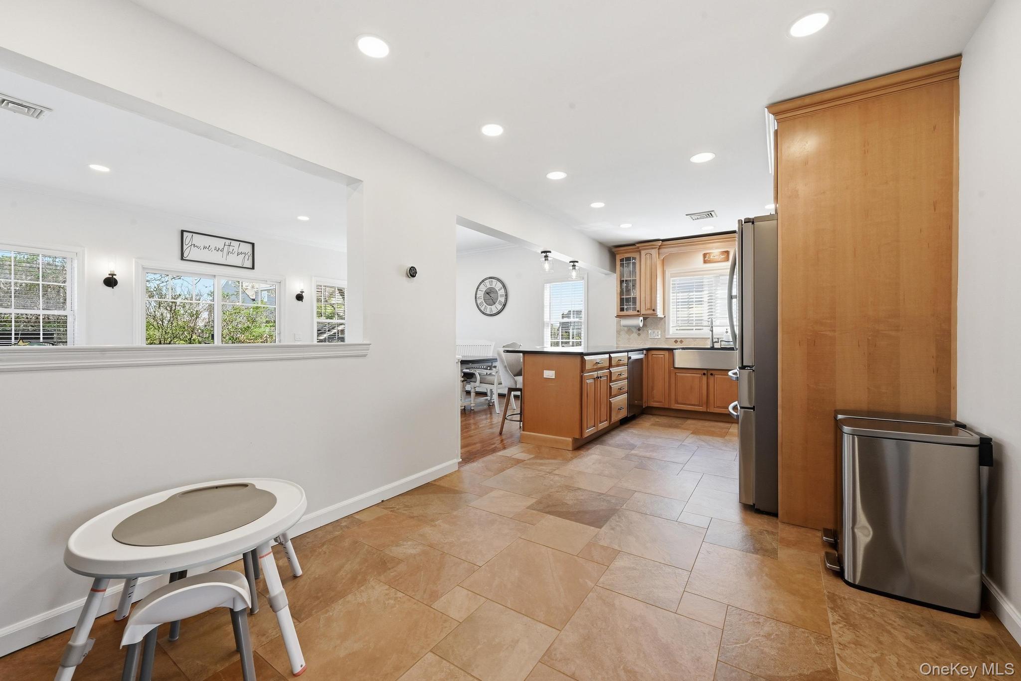827 Channel Road Property Photo 14