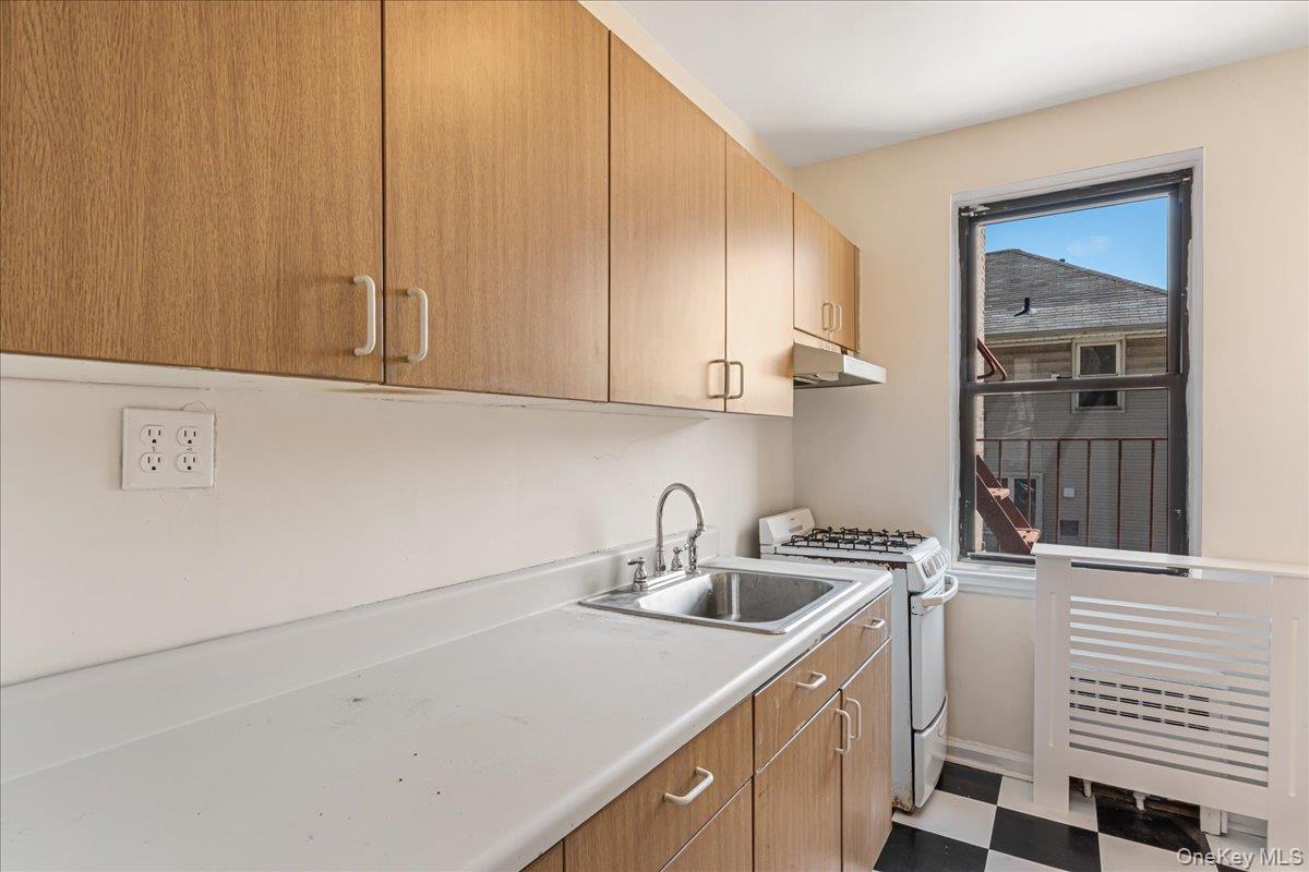 257 Beach 128th Street 2b Property Photo 14