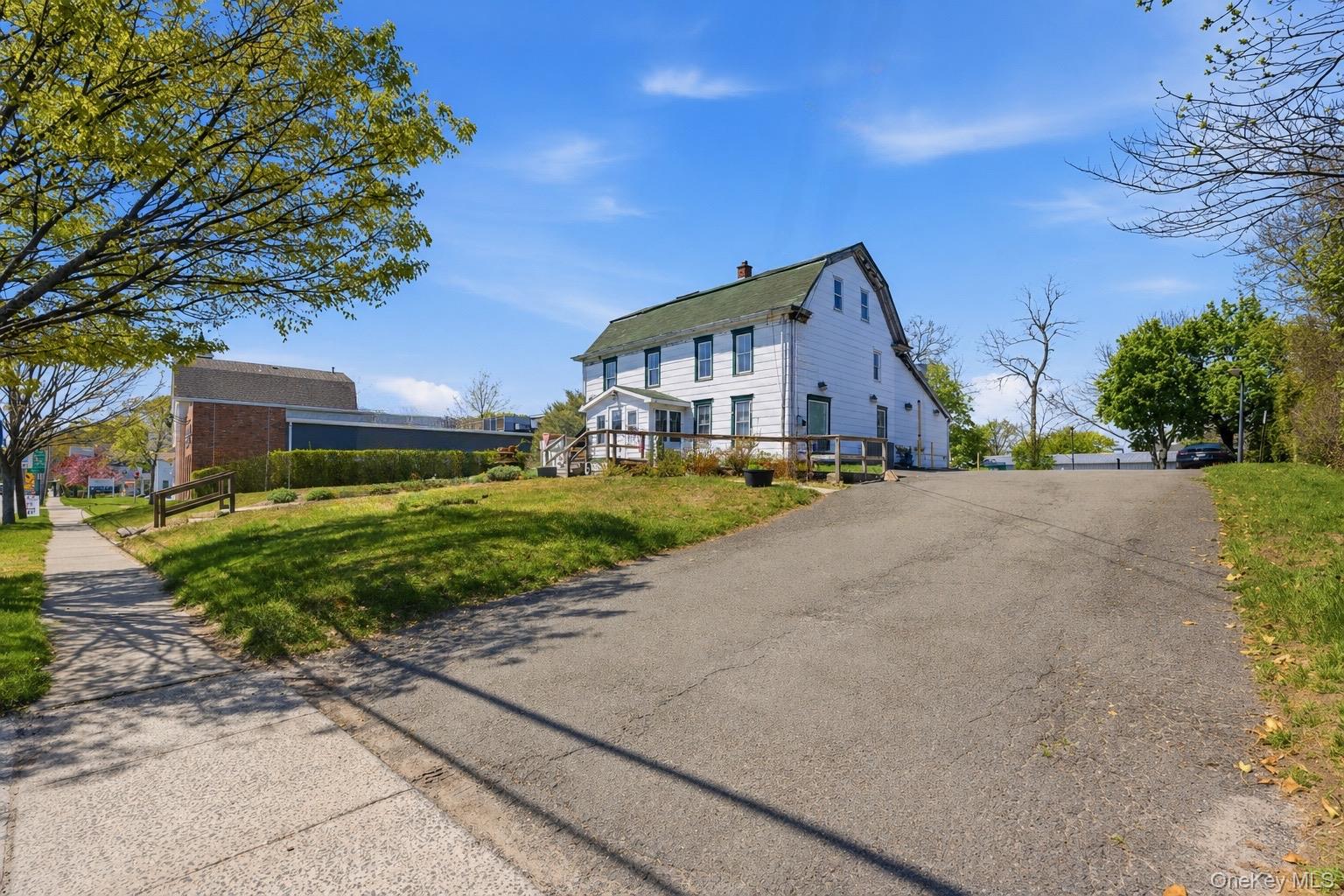 1612 Main Road Property Photo 3