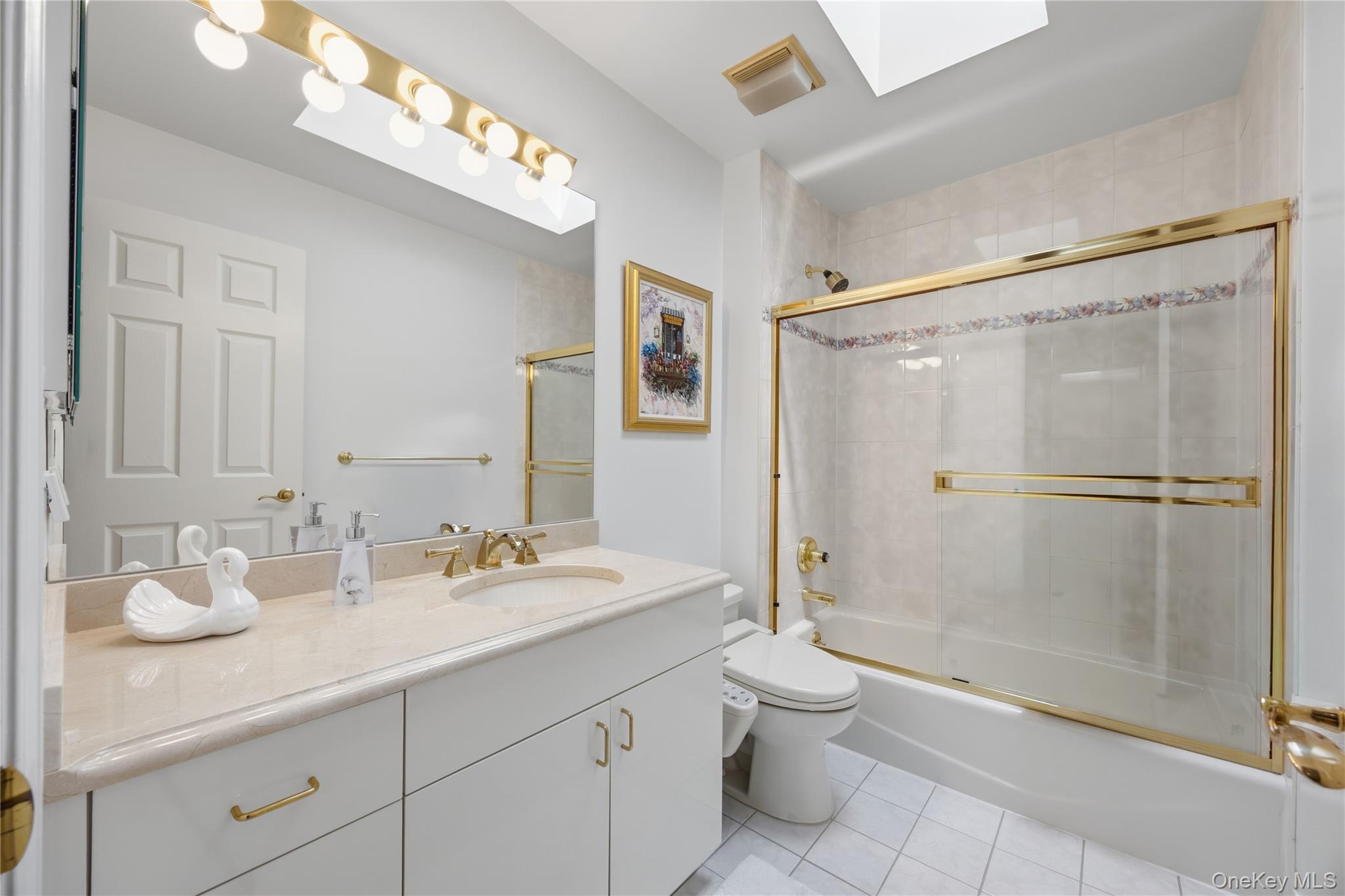 6 Canterbury Court Property Photo 34