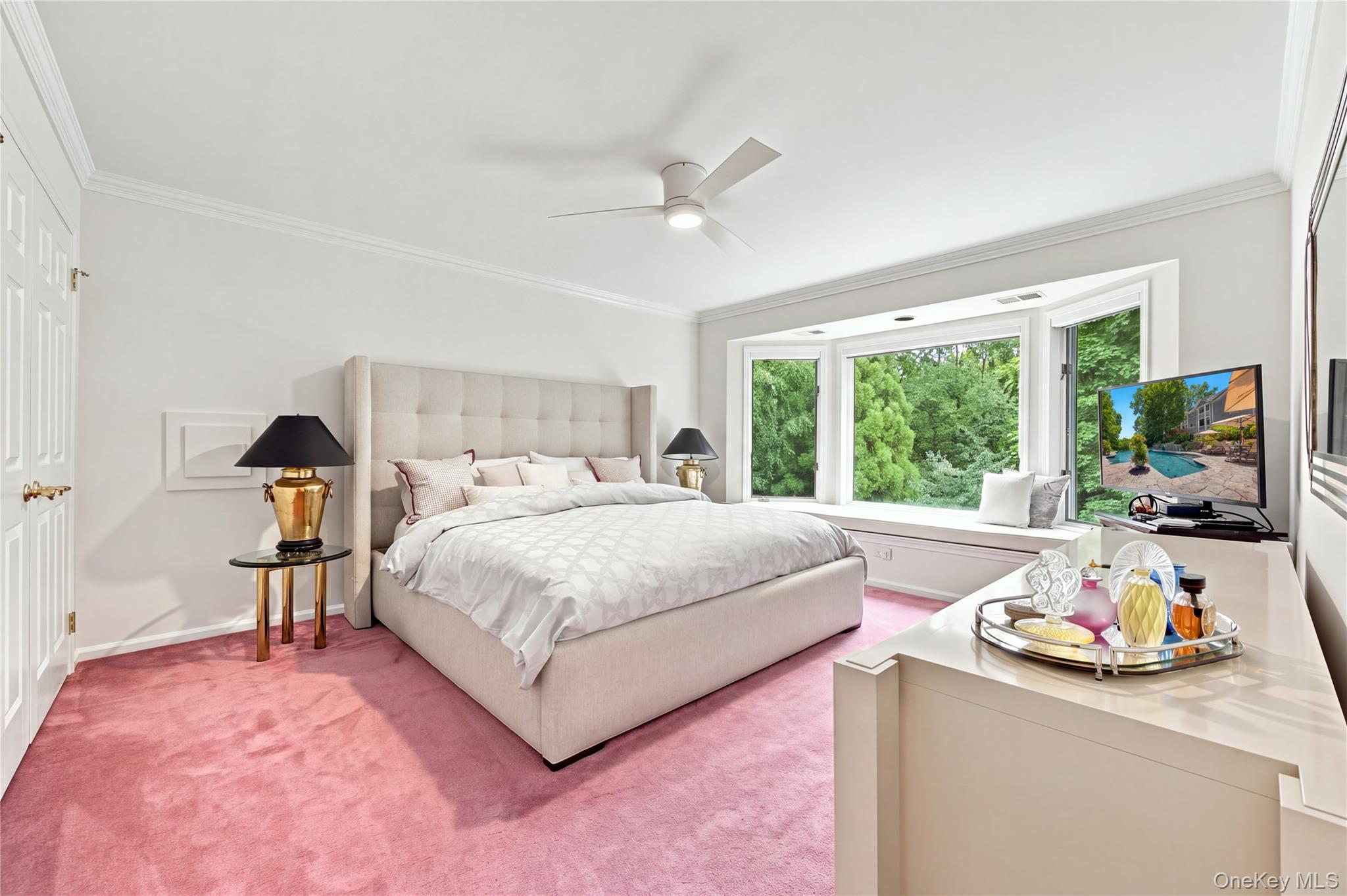 6 Canterbury Court Property Photo 35