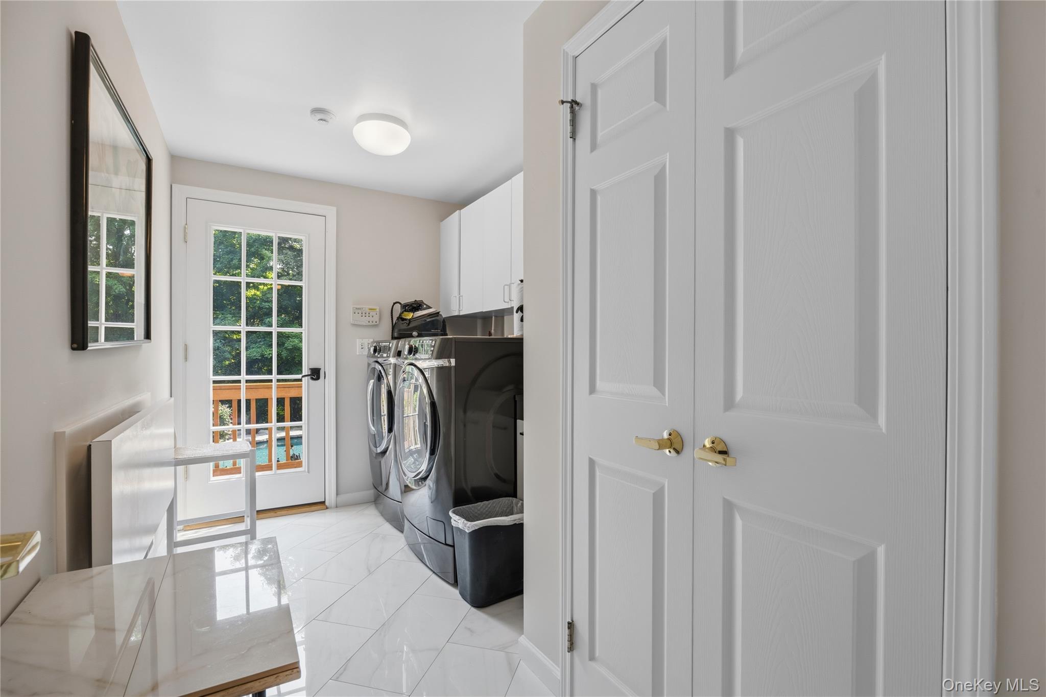6 Canterbury Court Property Photo 38