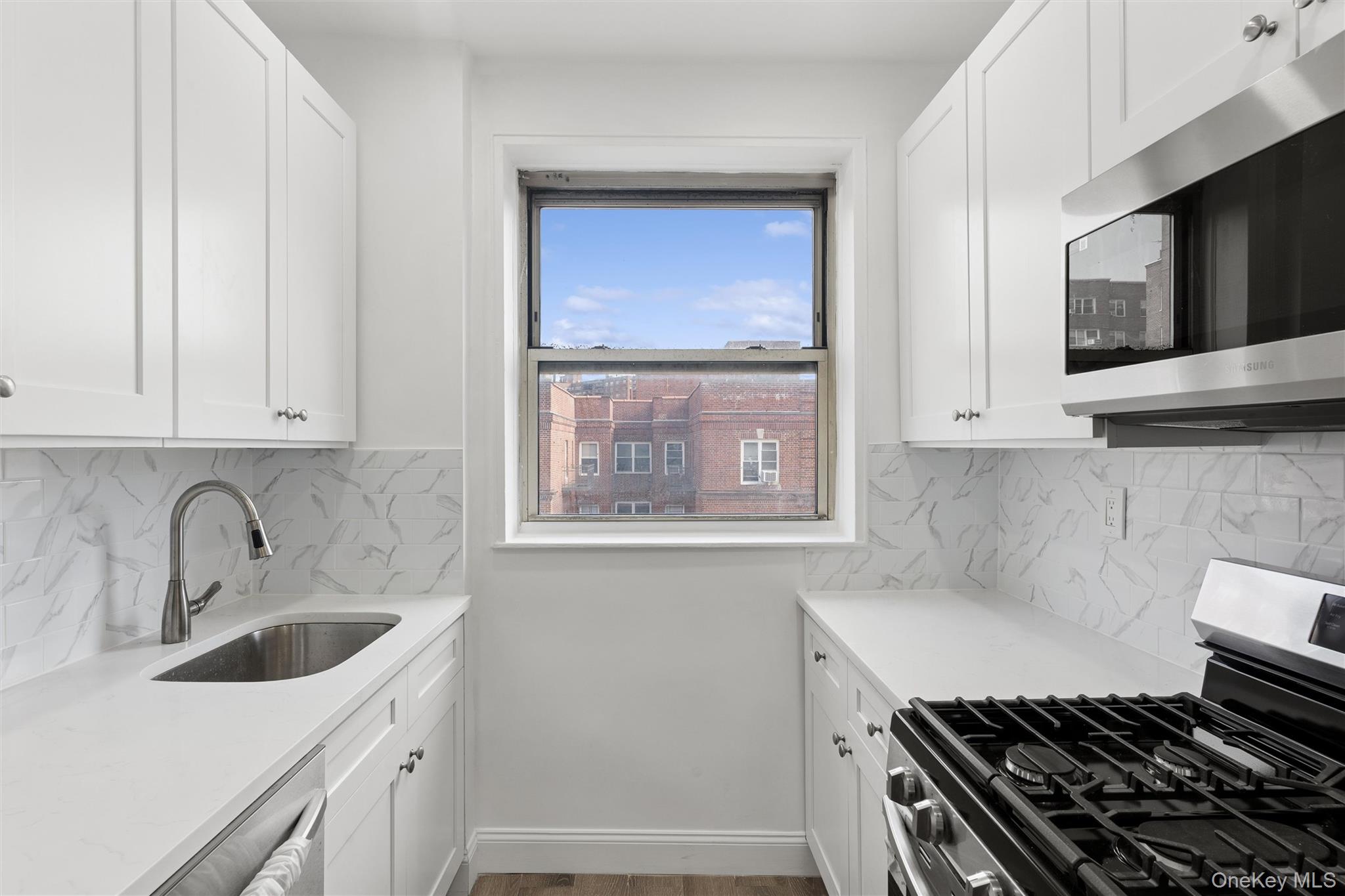 68-61 Yellowstone Boulevard 705 Property Photo 3