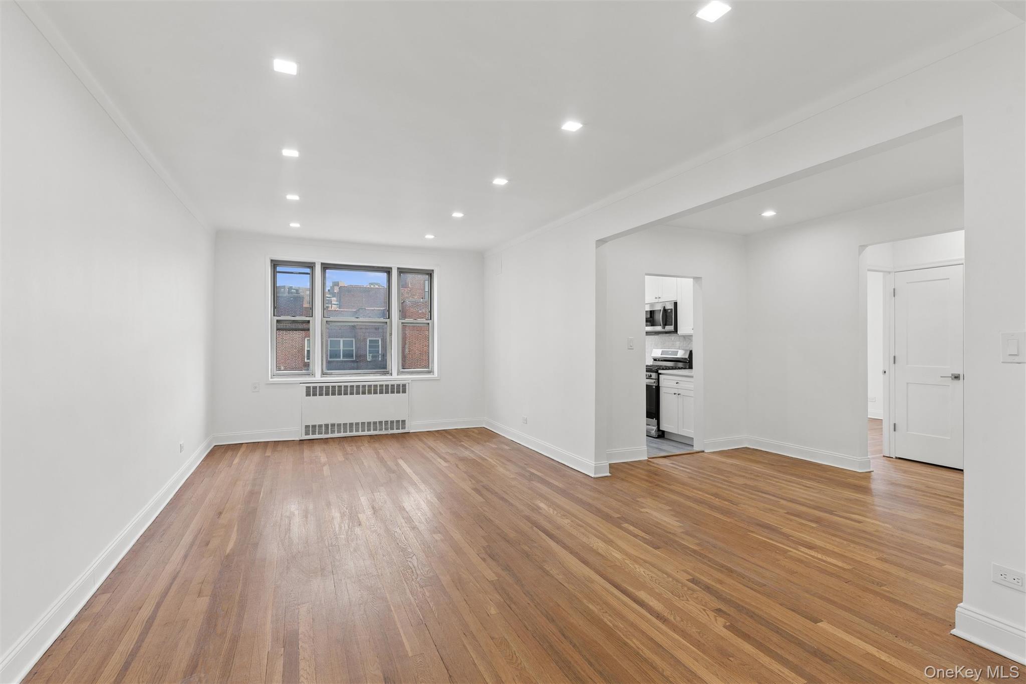 68-61 Yellowstone Boulevard 705 Property Photo 4