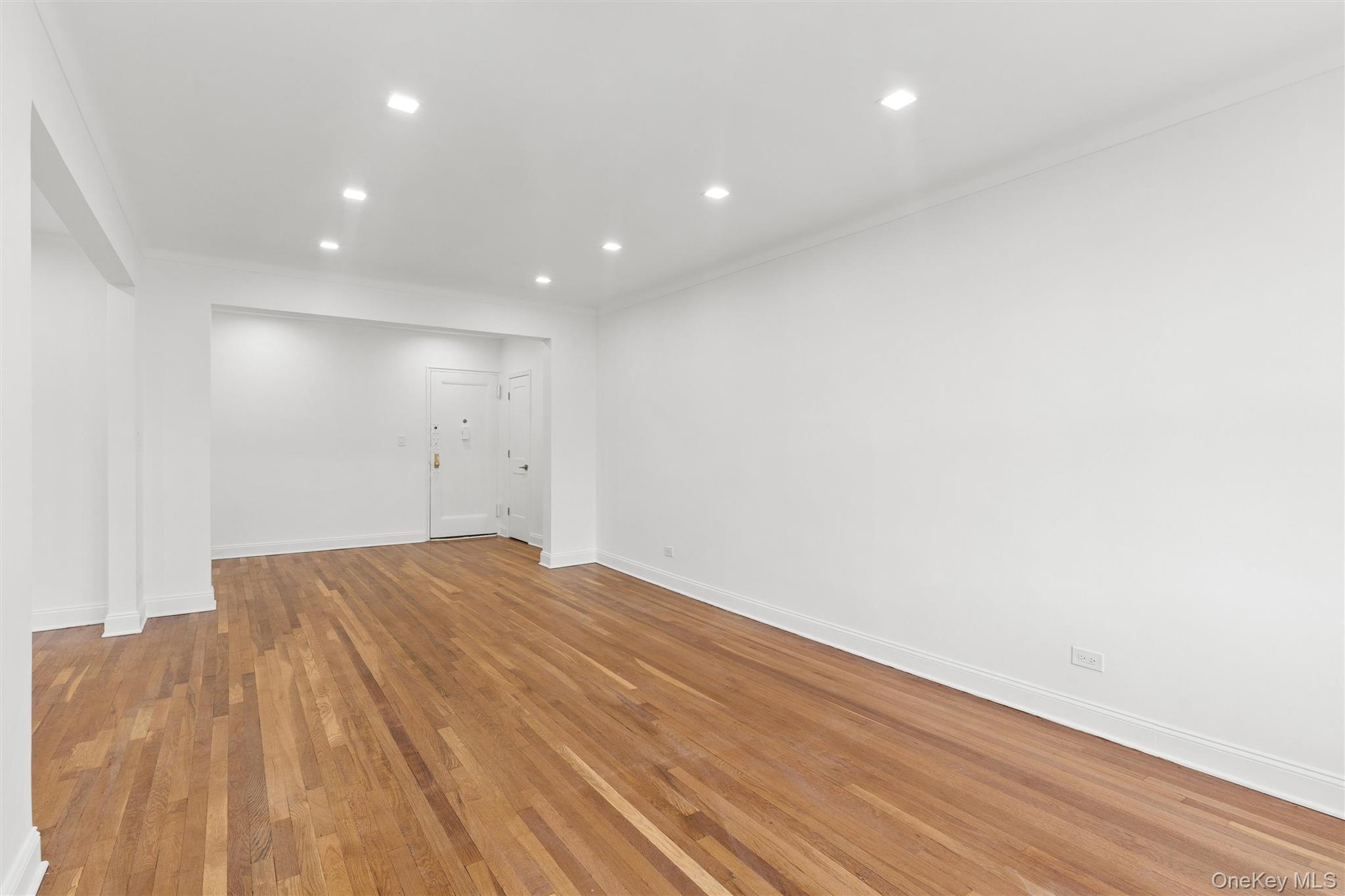 68-61 Yellowstone Boulevard 705 Property Photo 6