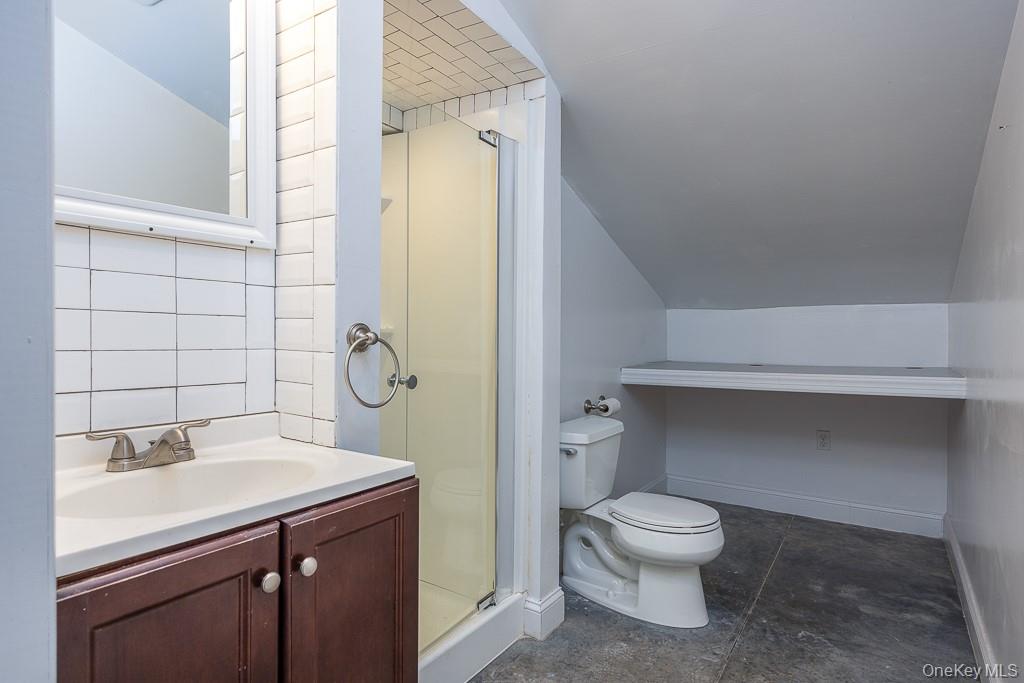 1 Teneyck Street Property Photo 36