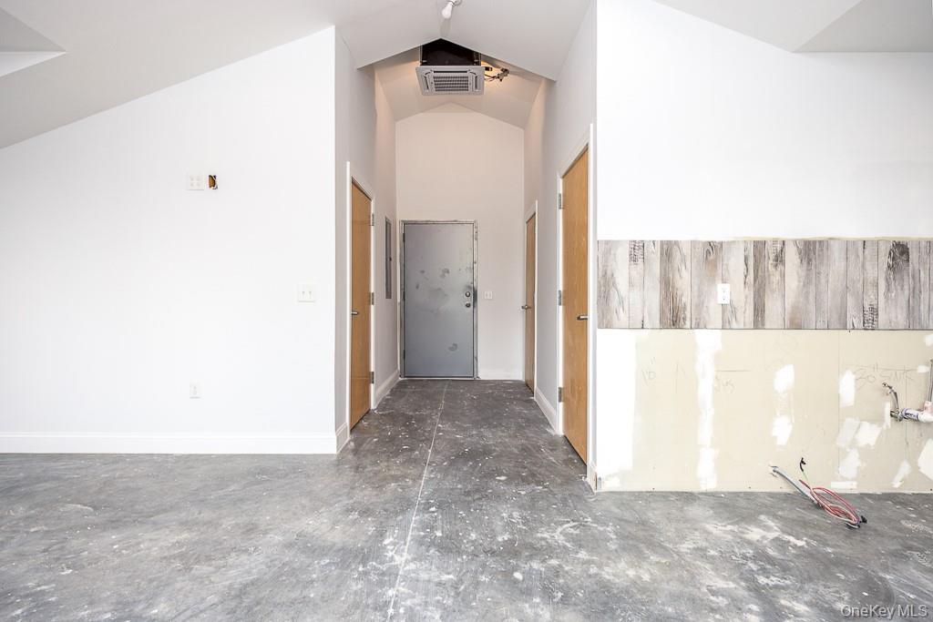 1 Teneyck Street Property Photo 37
