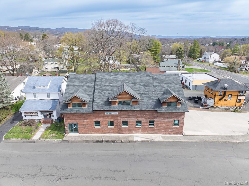 1 Teneyck Street Property Photo 45