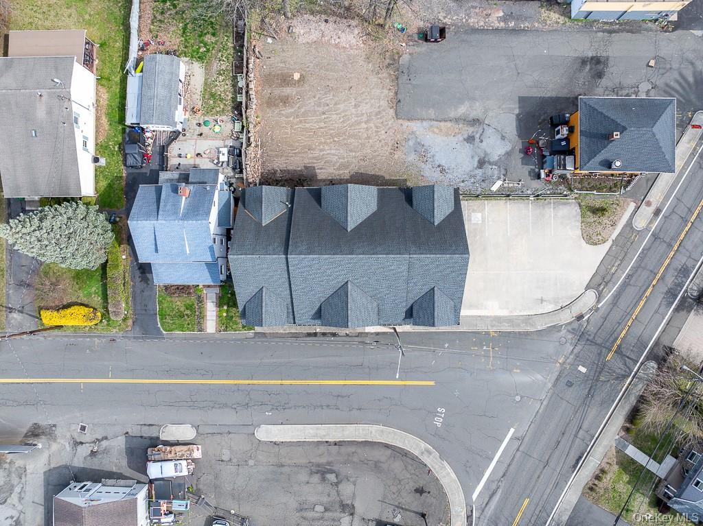 1 Teneyck Street Property Photo 46