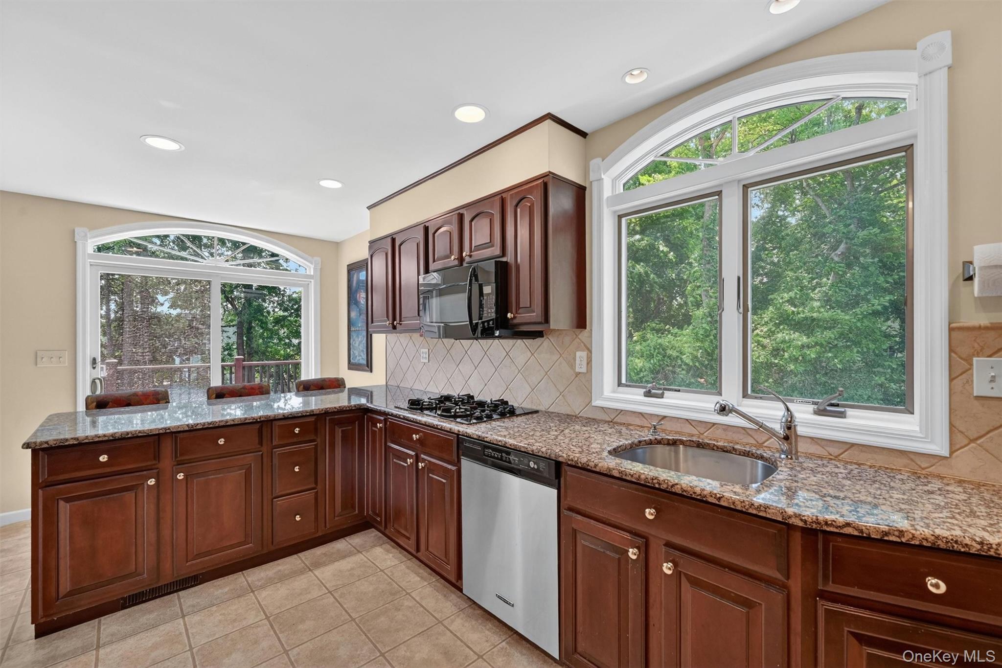 106 Cedar Avenue Property Photo 8
