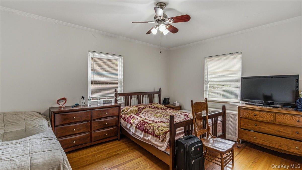 6402 Ellwell Crescent Property Photo 15