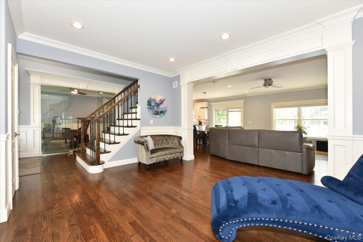 2150 Van Nostrand Avenue Property Photo 6