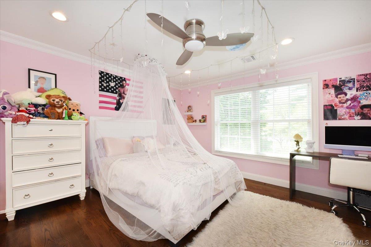 2150 Van Nostrand Avenue Property Photo 33