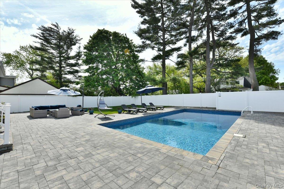2150 Van Nostrand Avenue Property Photo 41