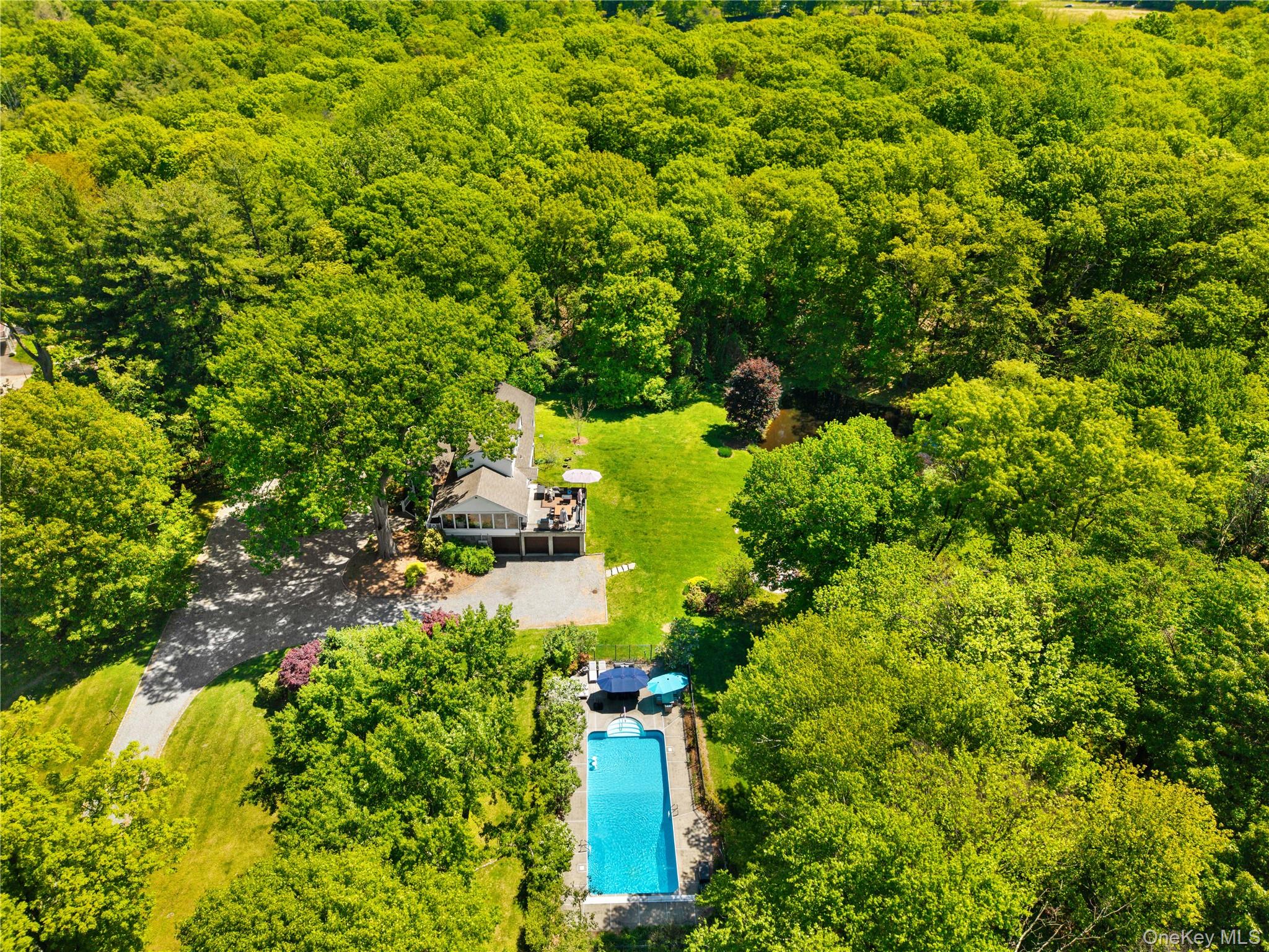 20 Teatown Road Property Photo 2