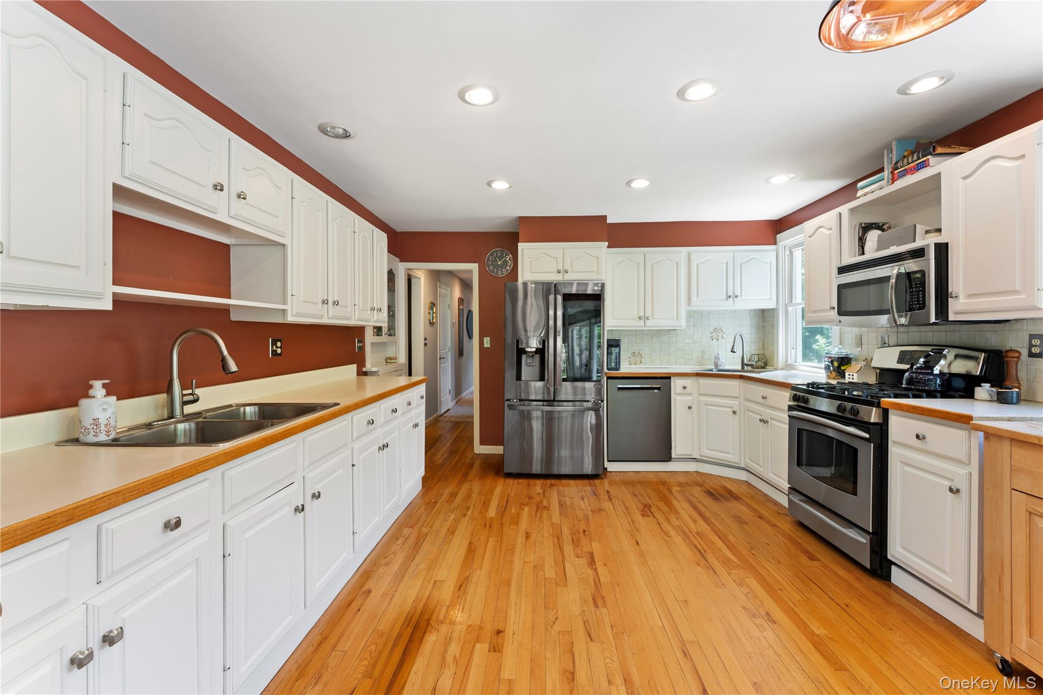 20 Teatown Road Property Photo 12