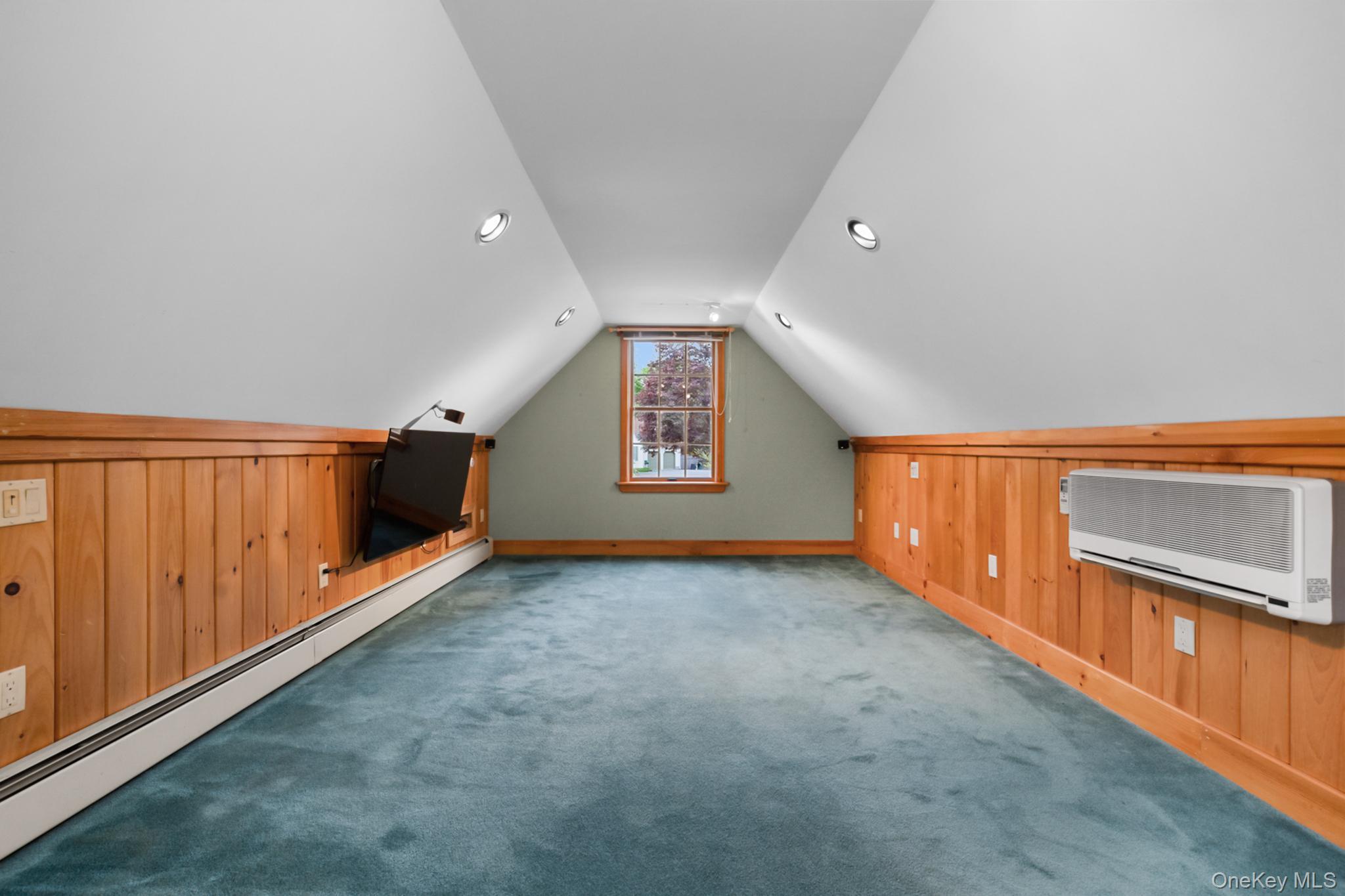 6 Prairie Lane Property Photo 13